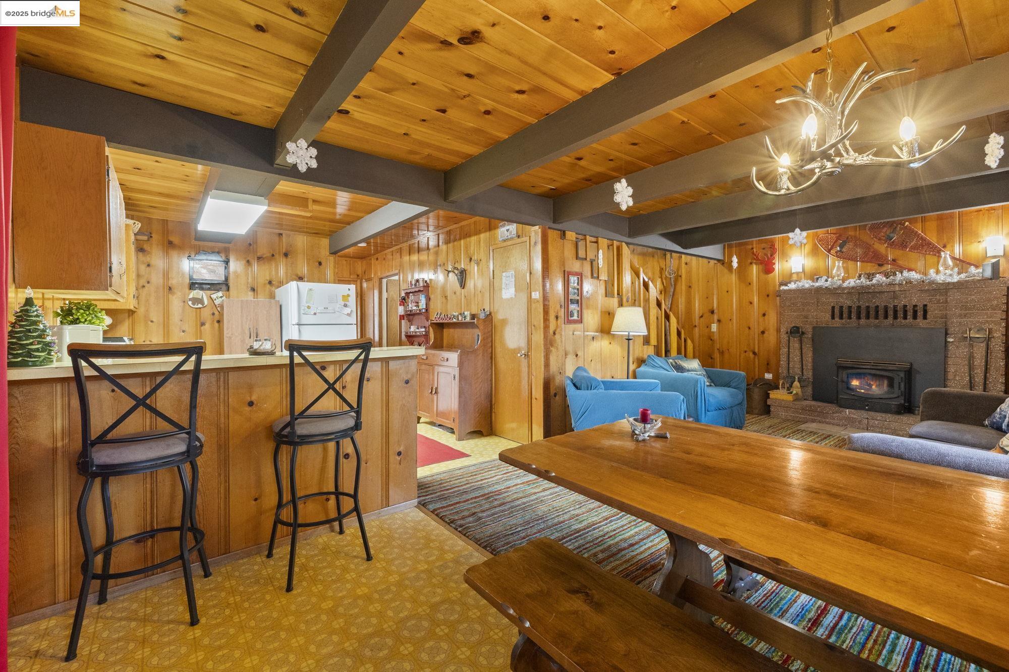 Detail Gallery Image 8 of 30 For 21215 Fools Gold St, Mi Wuk Village,  CA 95346 - 3 Beds | 1/1 Baths