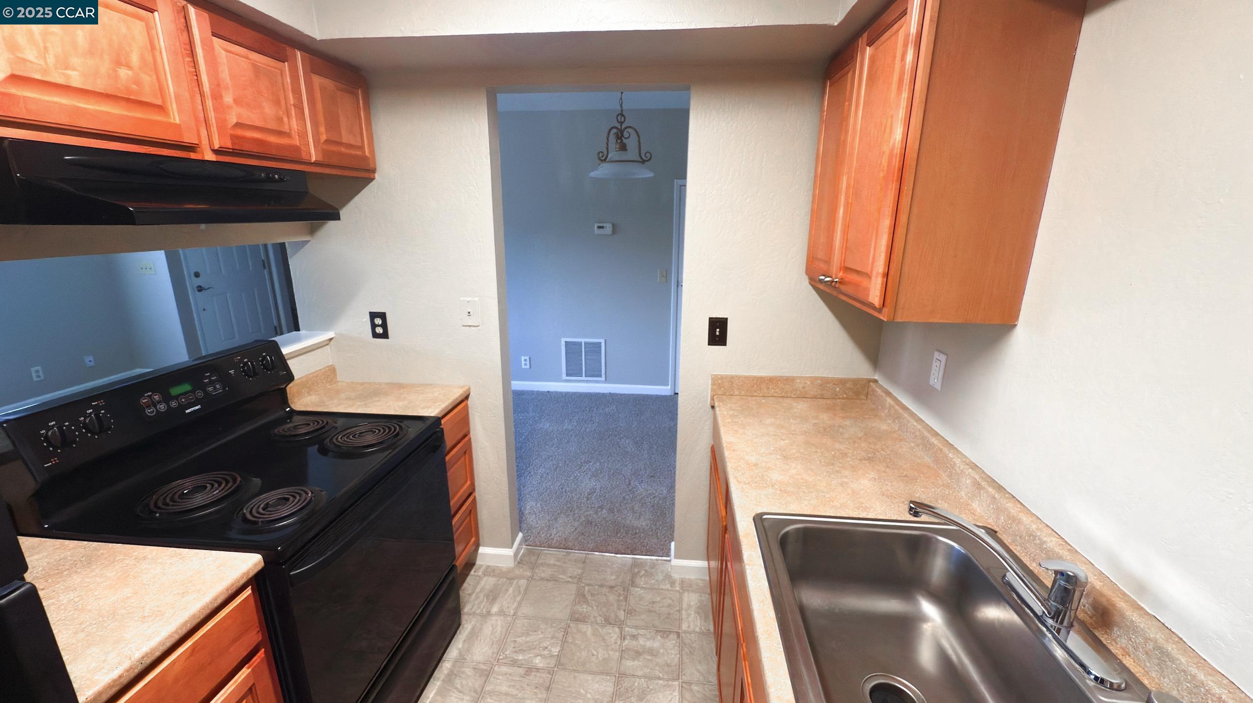 Photo #3: 41082136 Listing 