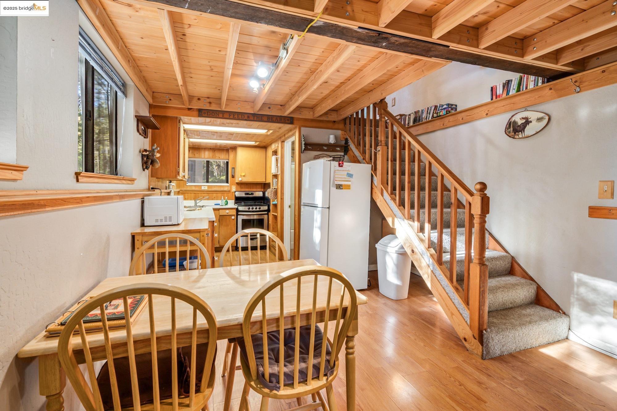 Detail Gallery Image 2 of 36 For 25482 Rebekah Rd, Long Barn,  CA 95335 - 1 Beds | 1 Baths