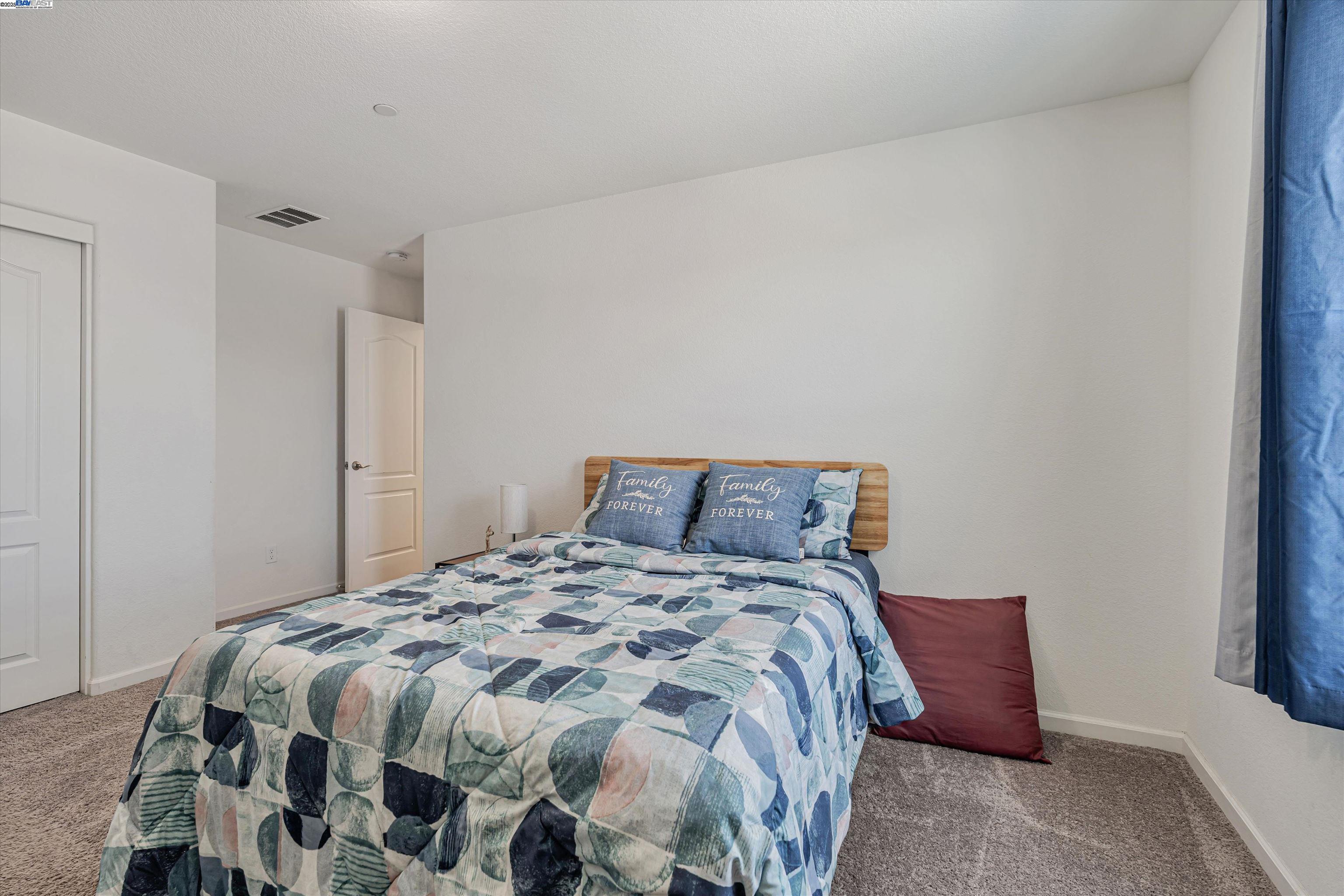 Detail Gallery Image 23 of 45 For 1769 Townsend Ave, Manteca,  CA 95337 - 5 Beds | 3 Baths