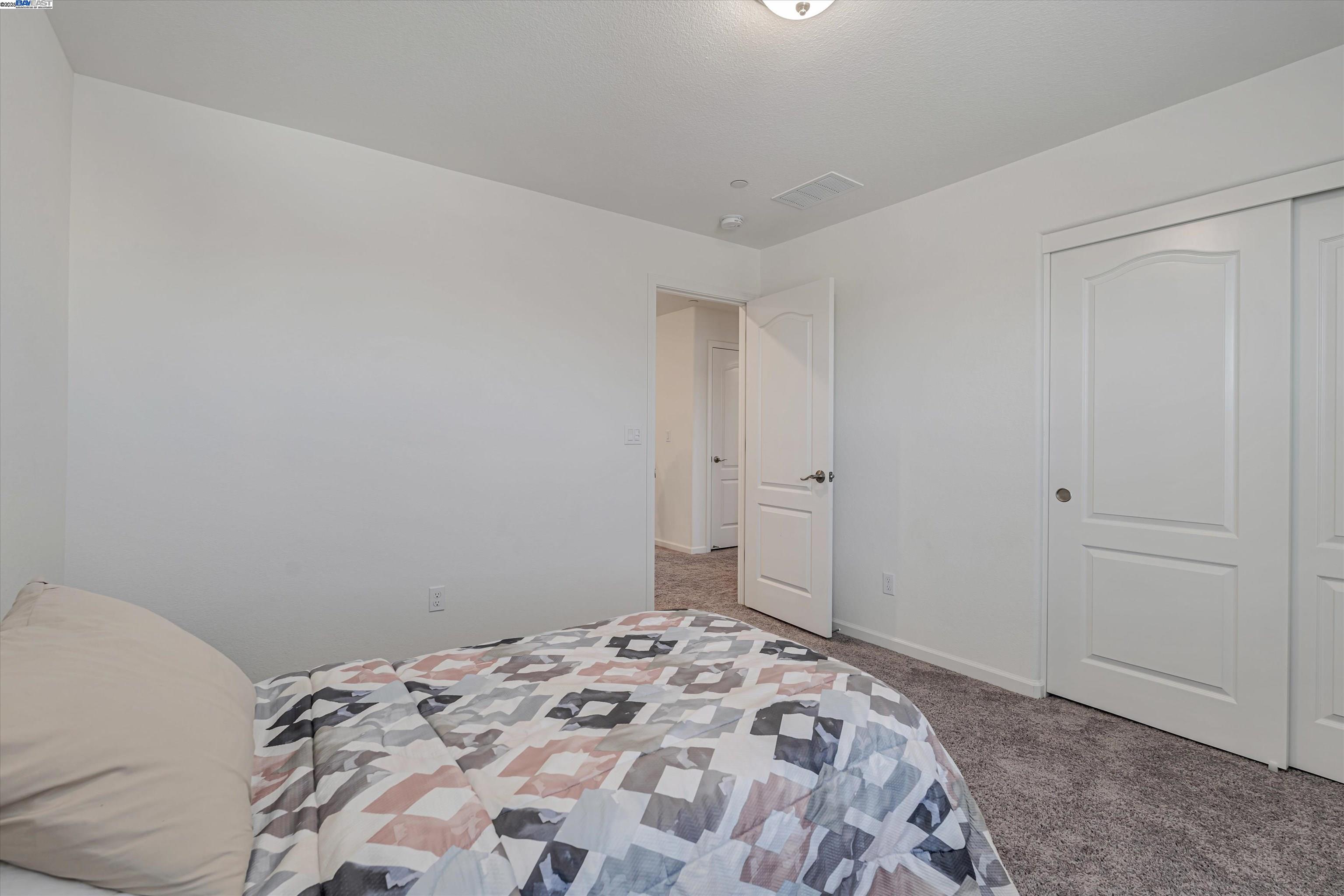Detail Gallery Image 26 of 45 For 1769 Townsend Ave, Manteca,  CA 95337 - 5 Beds | 3 Baths