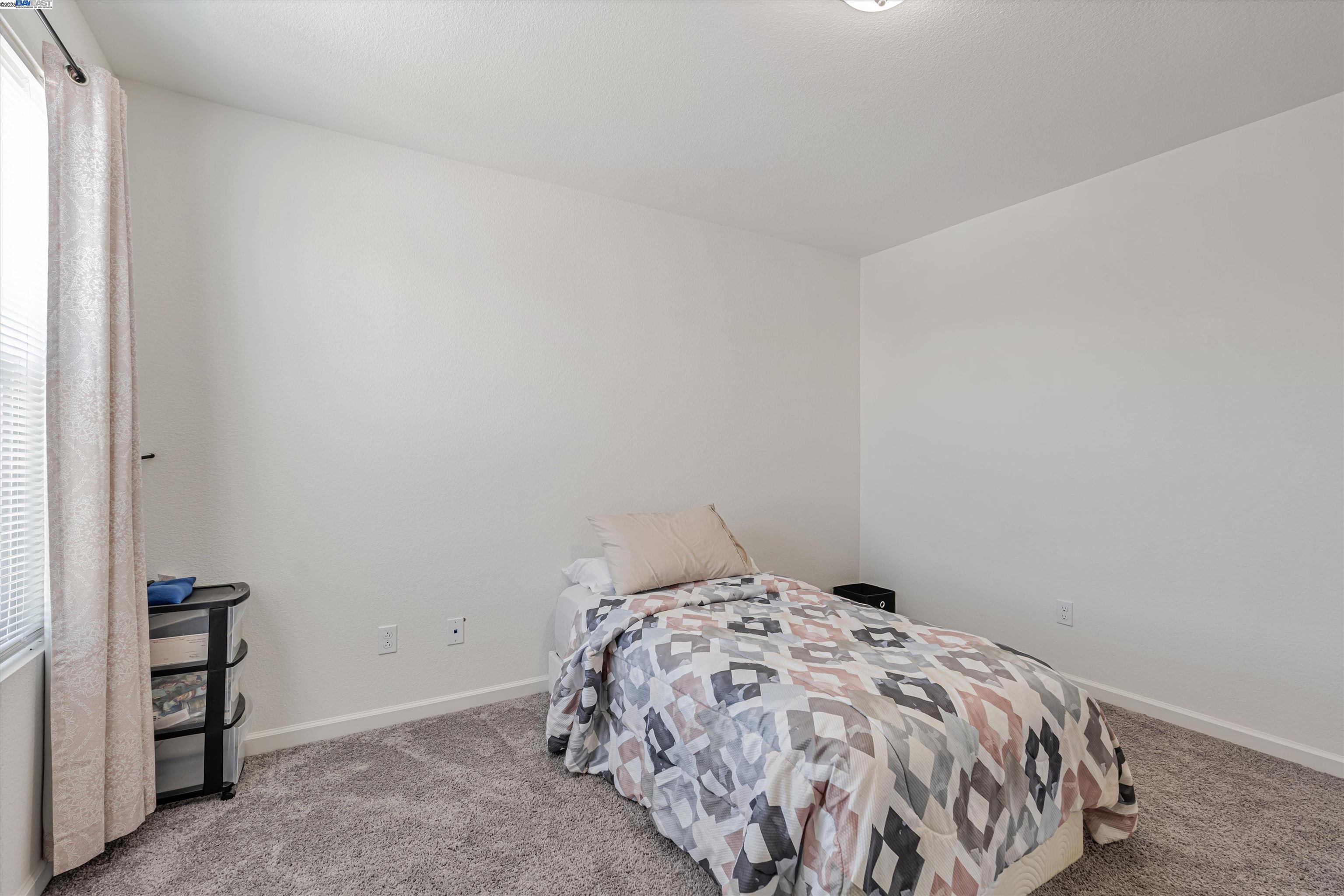 Detail Gallery Image 27 of 45 For 1769 Townsend Ave, Manteca,  CA 95337 - 5 Beds | 3 Baths