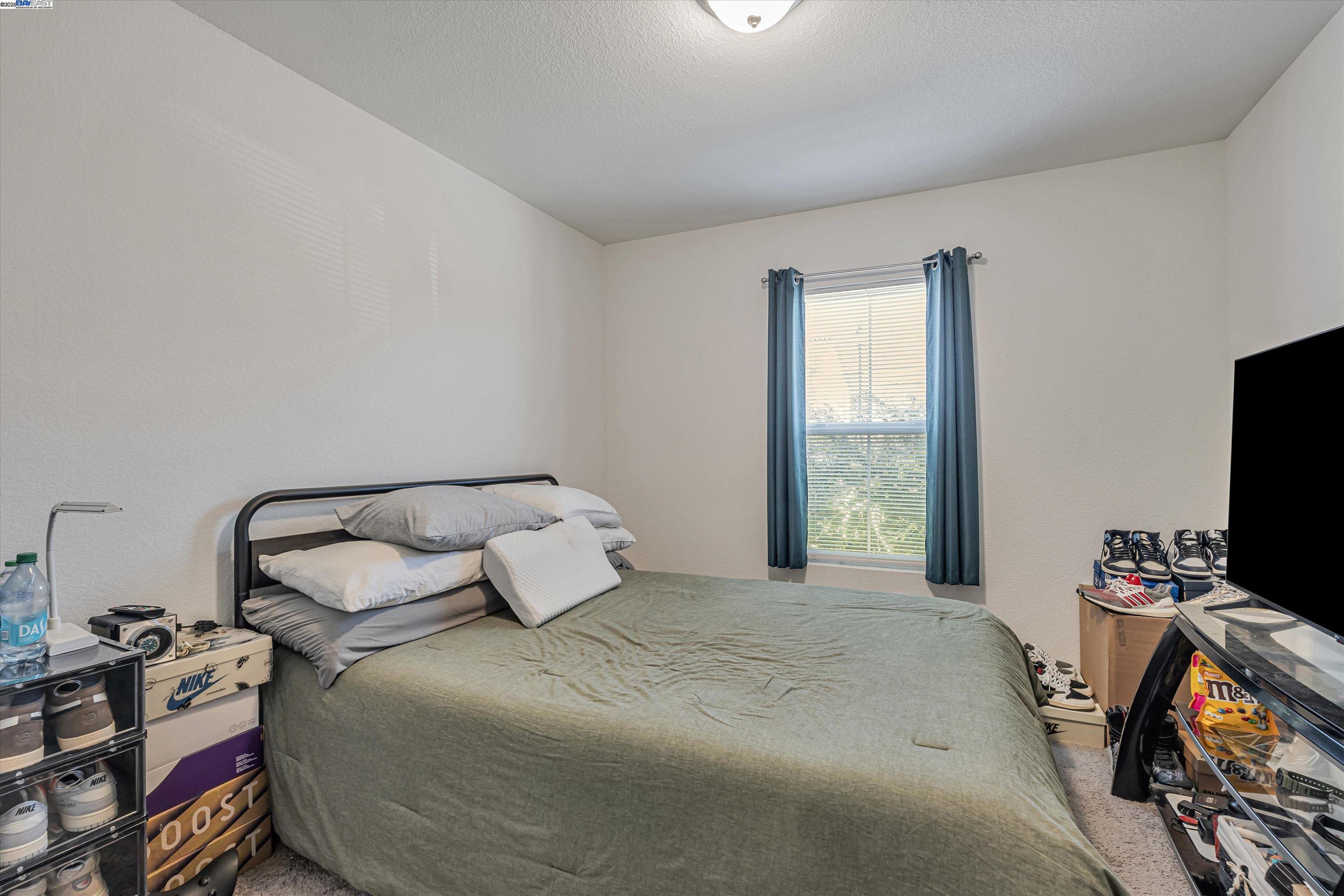 Detail Gallery Image 29 of 45 For 1769 Townsend Ave, Manteca,  CA 95337 - 5 Beds | 3 Baths