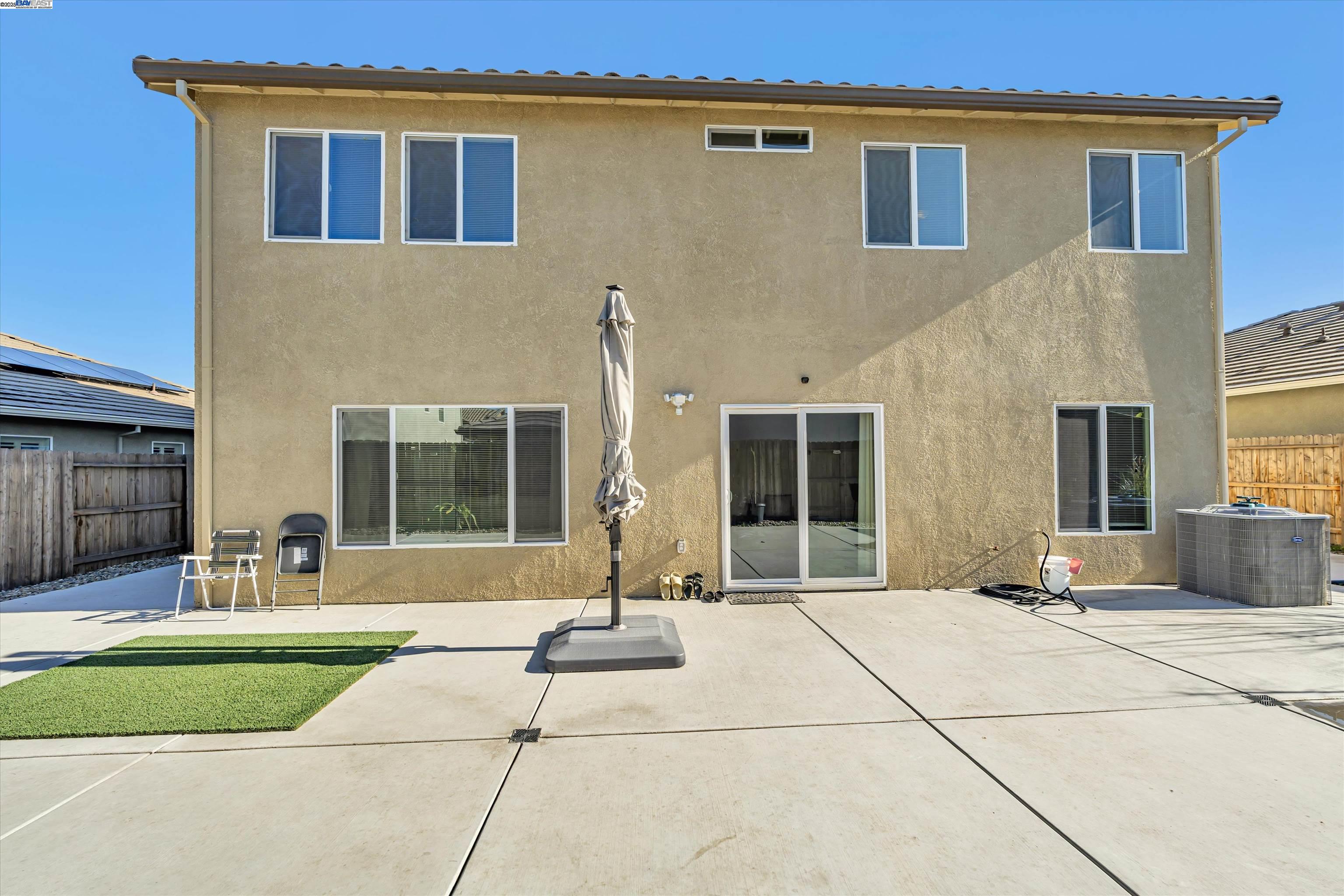 Detail Gallery Image 39 of 45 For 1769 Townsend Ave, Manteca,  CA 95337 - 5 Beds | 3 Baths