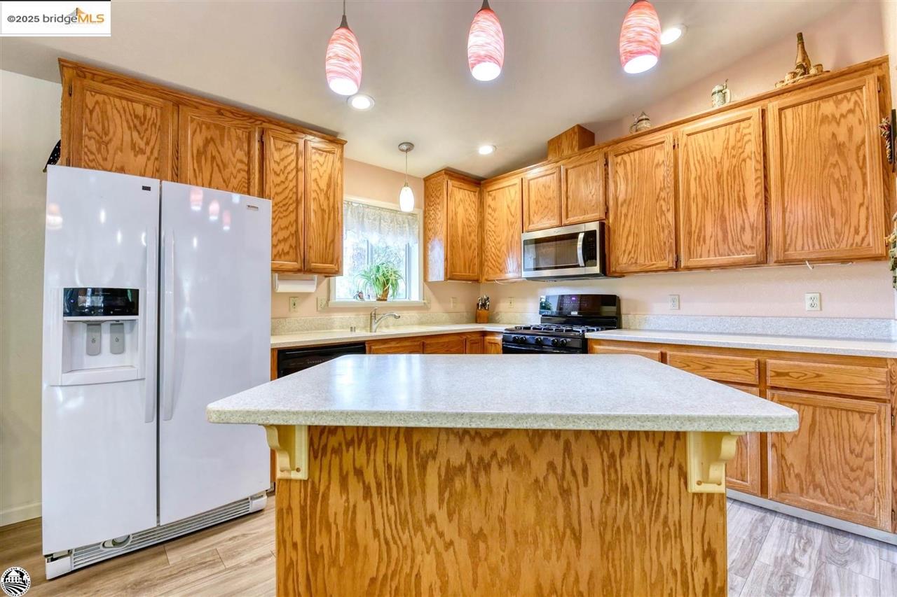 13170 Jackson Mill, Groveland, California 95321, 3 Bedrooms Bedrooms, 5 Rooms Rooms,2 BathroomsBathrooms,Residential,For Sale,13170 Jackson Mill,41082155