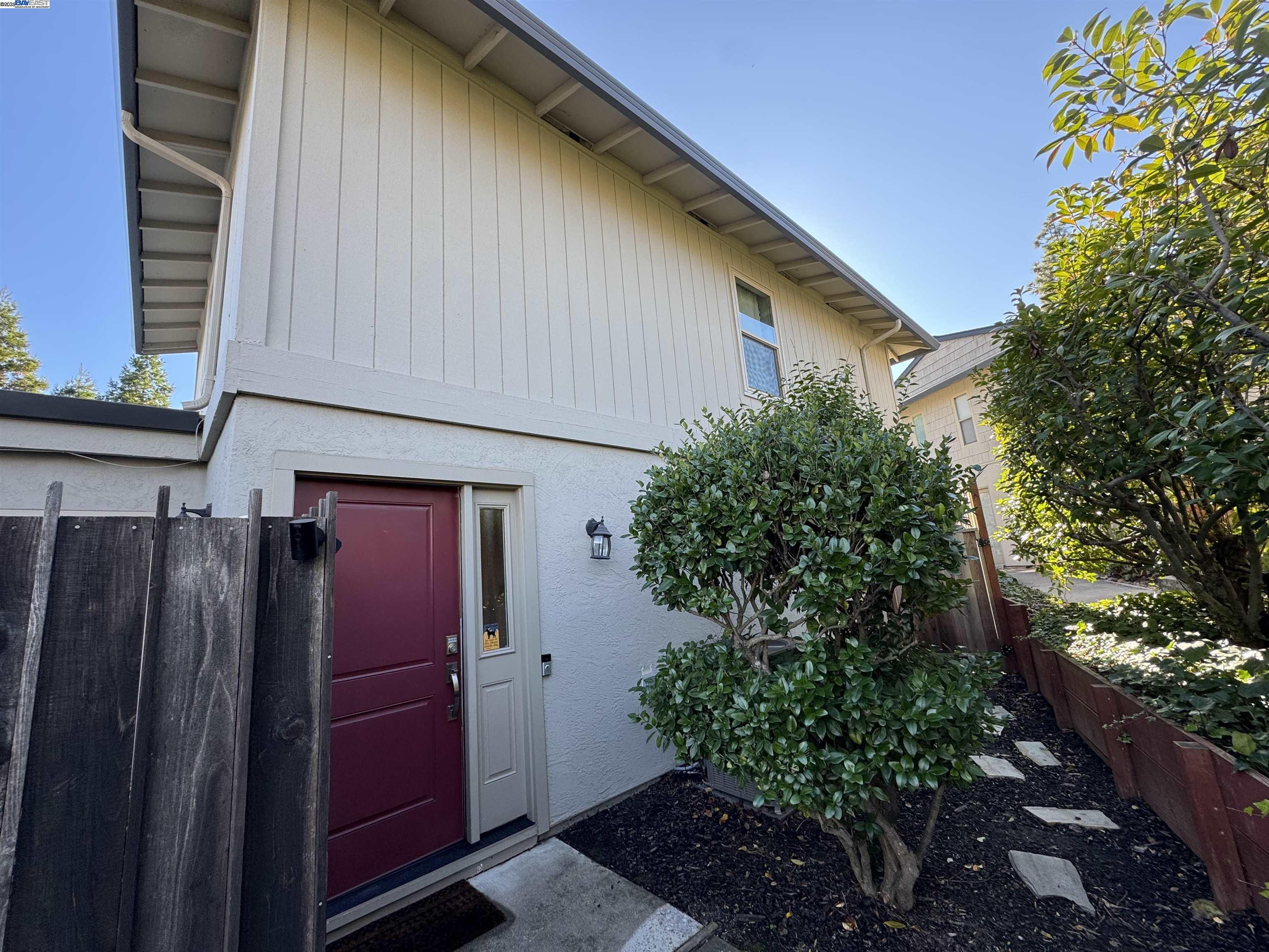 Photo #2: 41082187 Listing 
