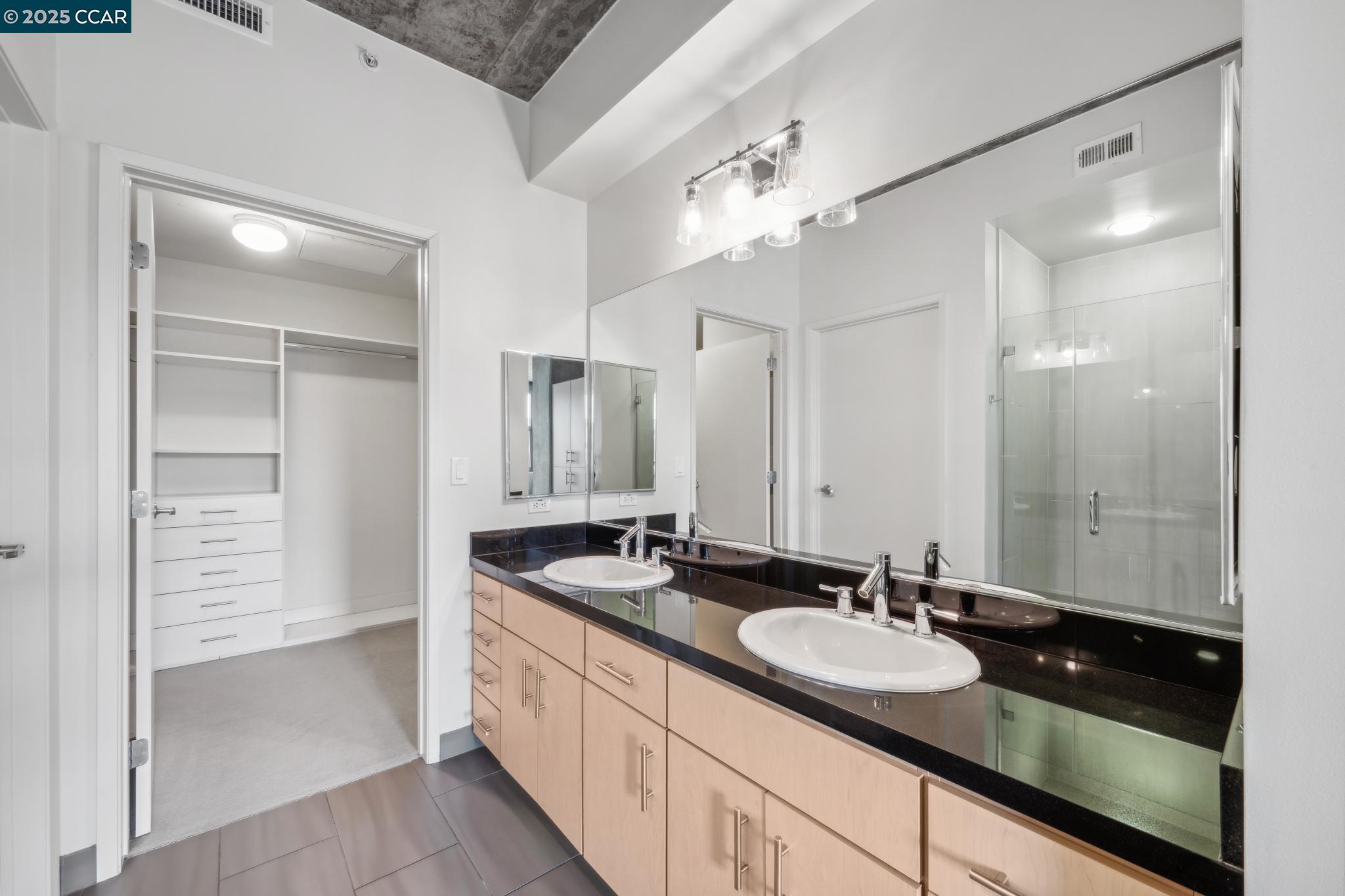 Detail Gallery Image 13 of 31 For 311 2nd St #710,  Oakland,  CA 94607 - 2 Beds | 2 Baths