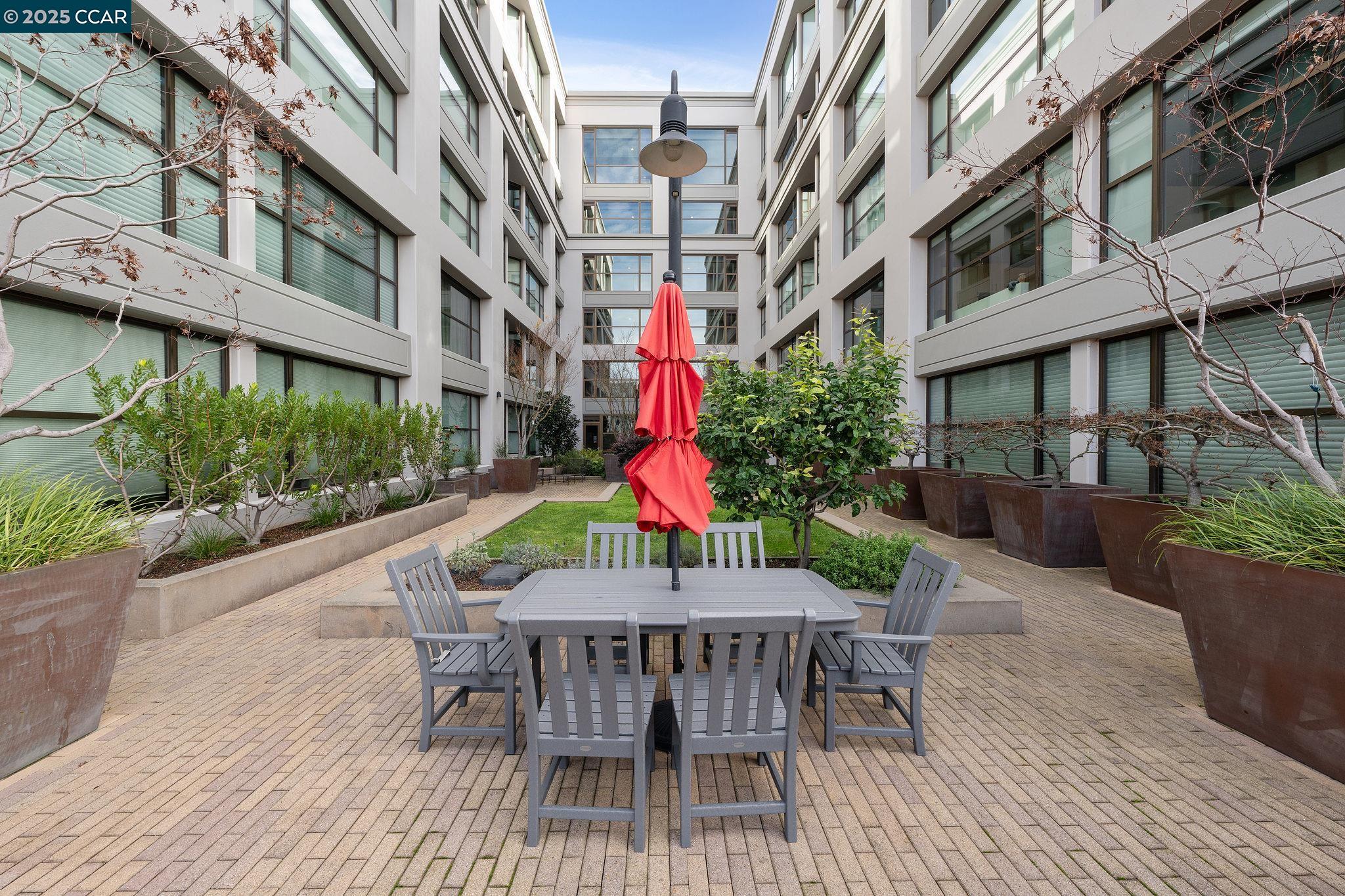 Detail Gallery Image 25 of 31 For 311 2nd St #710,  Oakland,  CA 94607 - 2 Beds | 2 Baths