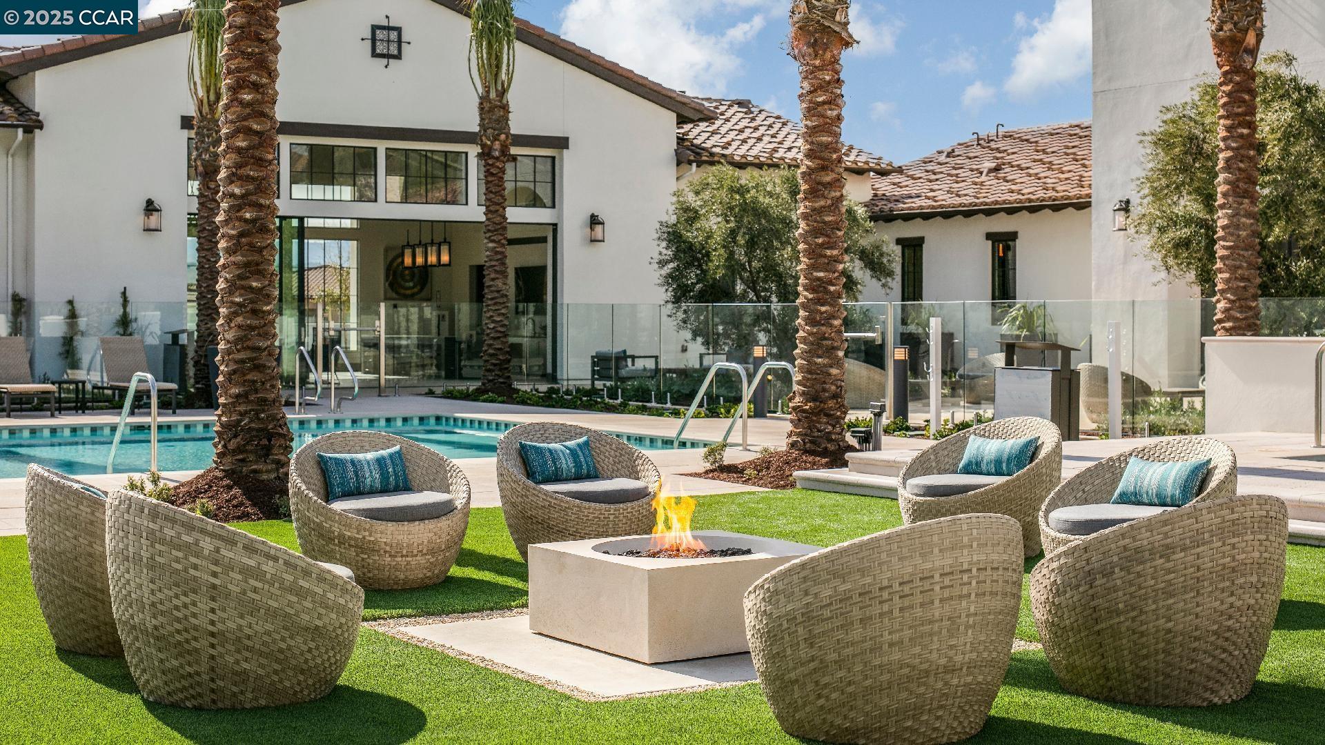 Detail Gallery Image 18 of 24 For 2135 via Santa Elena, Morgan Hill,  CA 95037 - 5 Beds | 5/1 Baths