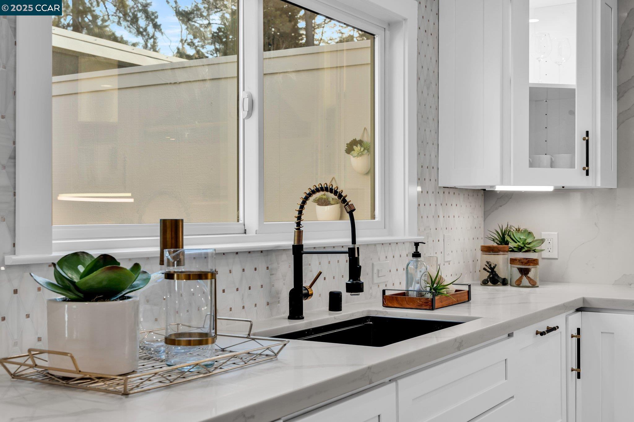 Photo #14: 41082281 Listing: Photo #14