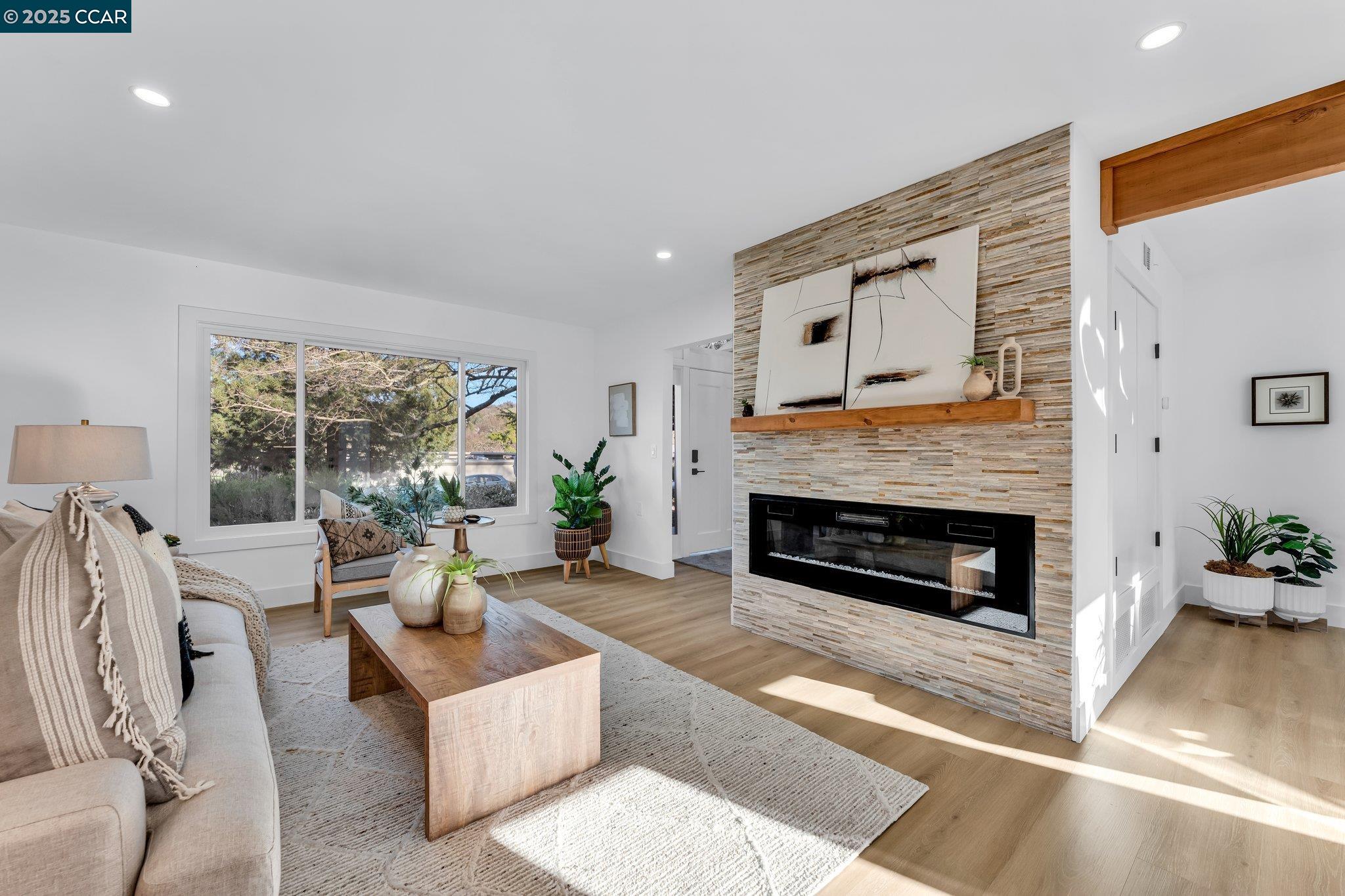 Photo #10: 41082281 Listing: Photo #10