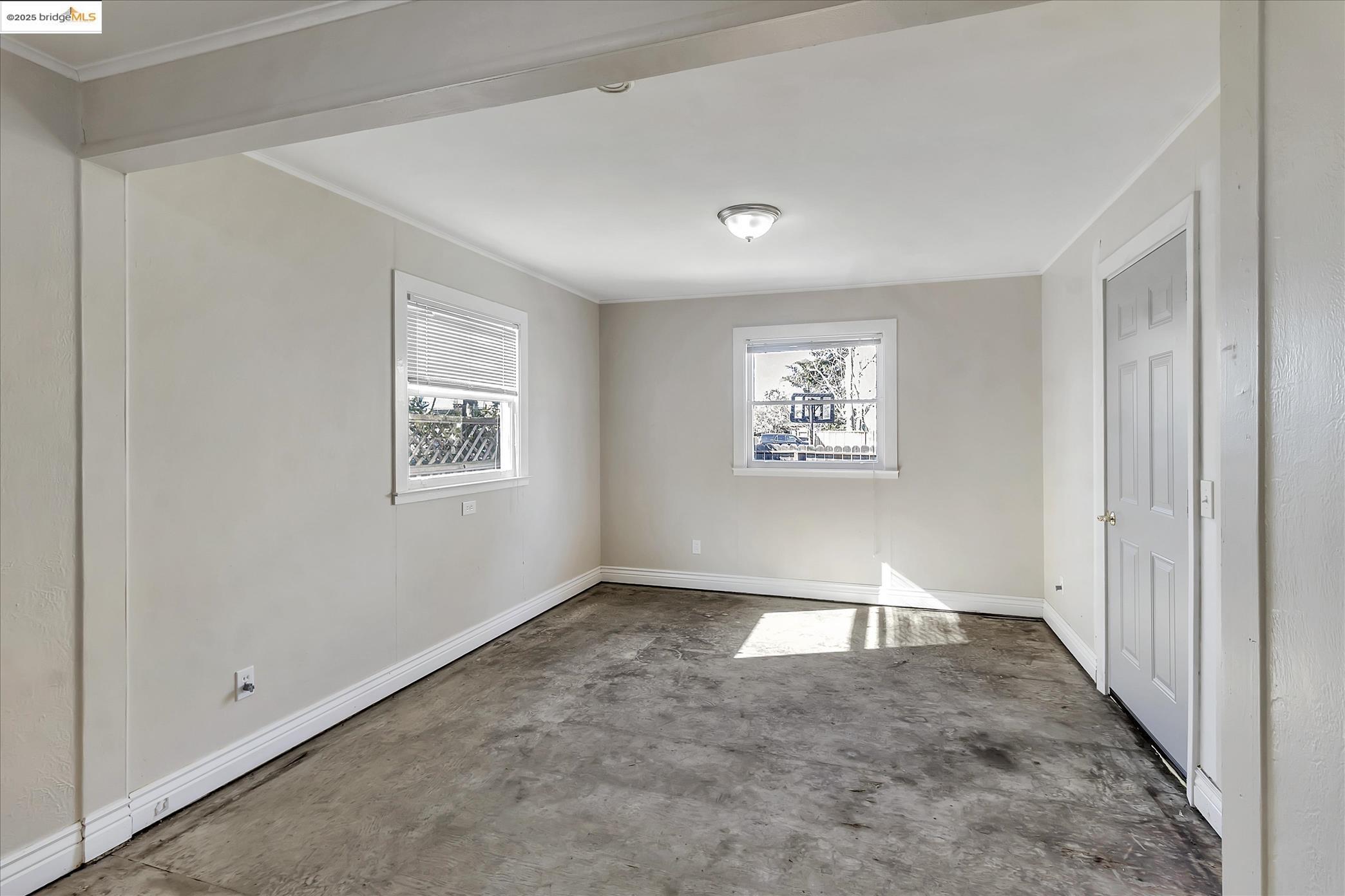 Detail Gallery Image 17 of 33 For 827 Chestnut St, Redwood City,  CA 94063 - 2 Beds | 1 Baths
