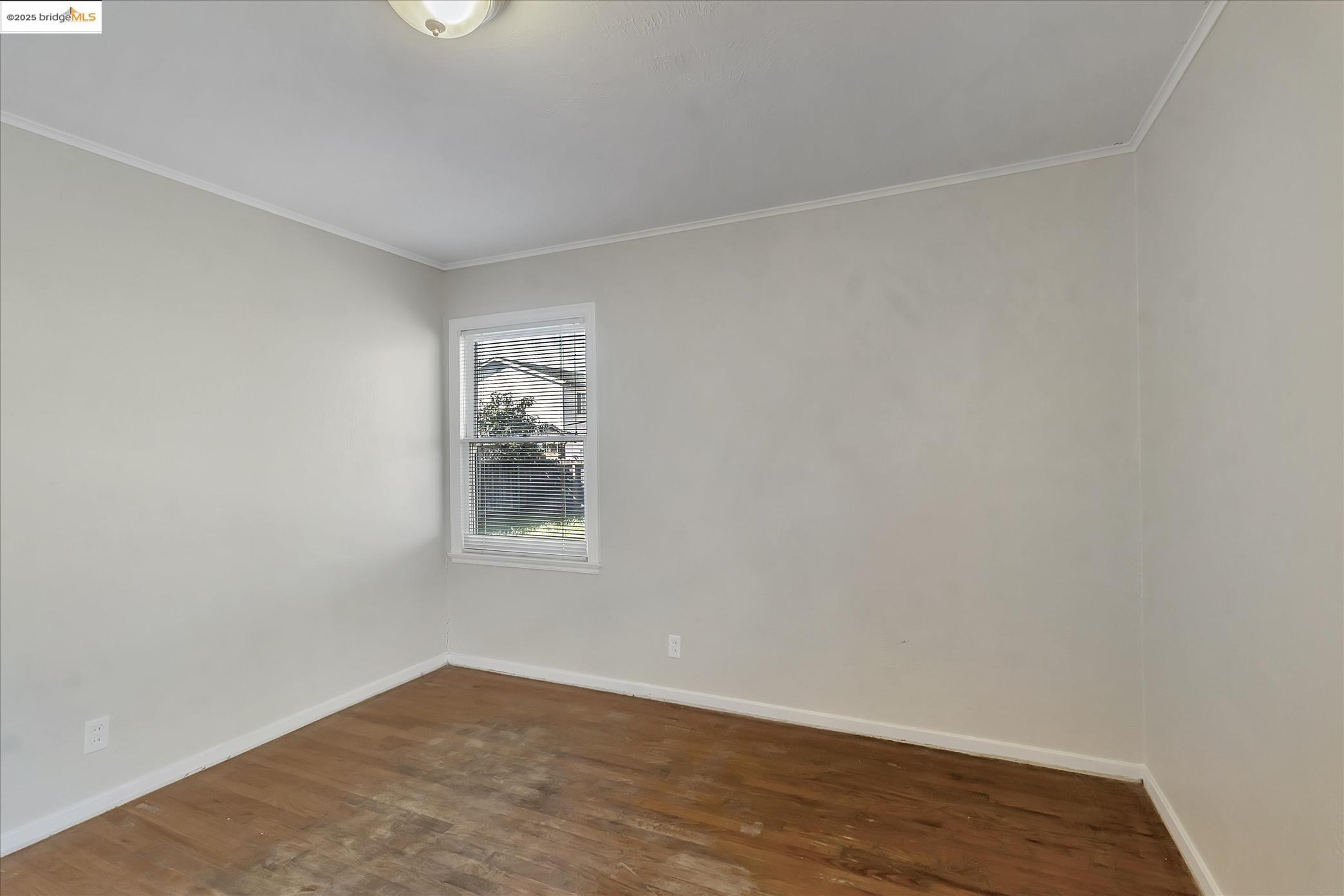 Detail Gallery Image 26 of 33 For 827 Chestnut St, Redwood City,  CA 94063 - 2 Beds | 1 Baths
