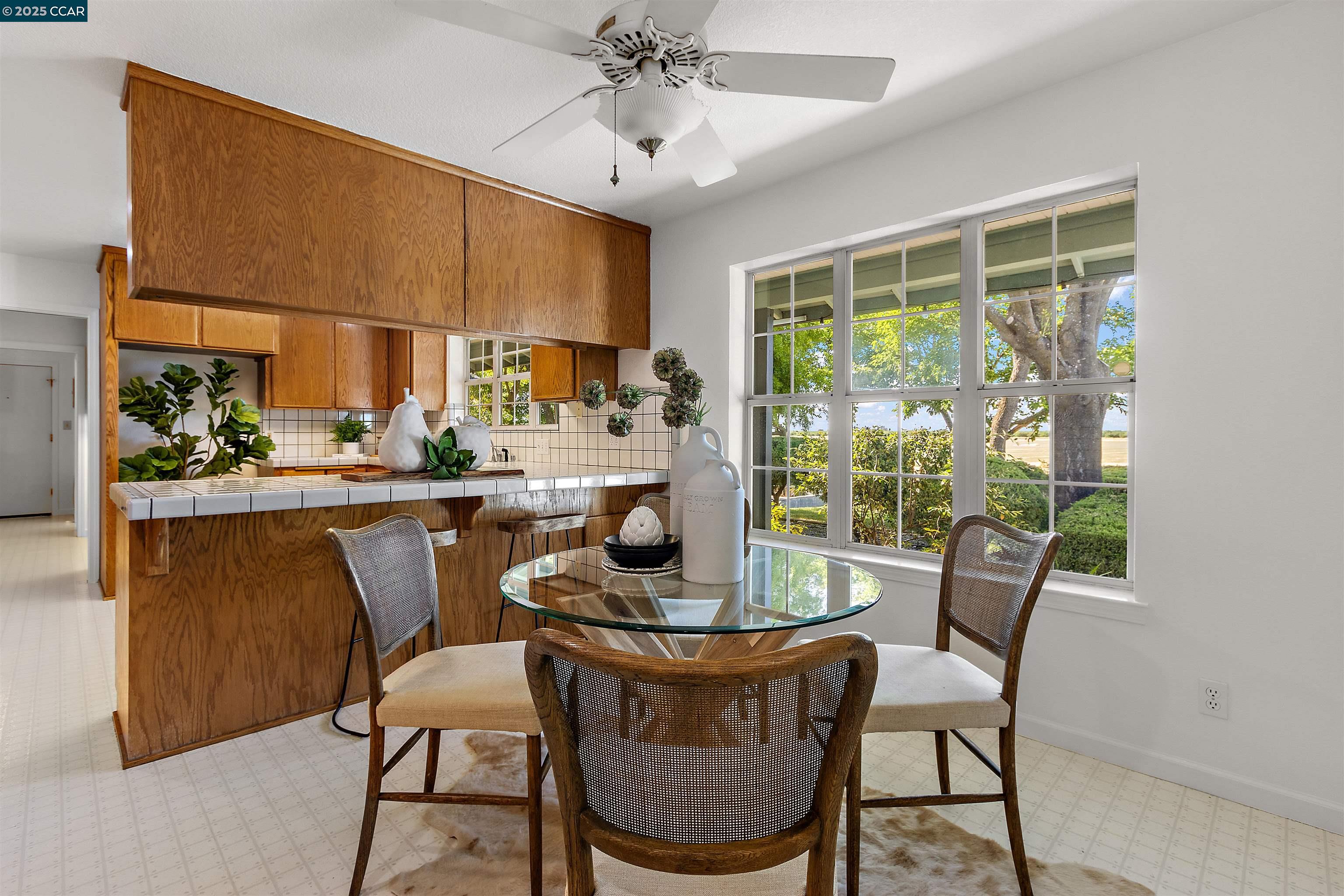 Detail Gallery Image 19 of 60 For 5435 Box R Ranch Rd, Vacaville,  CA 95687 - 4 Beds | 2/2 Baths