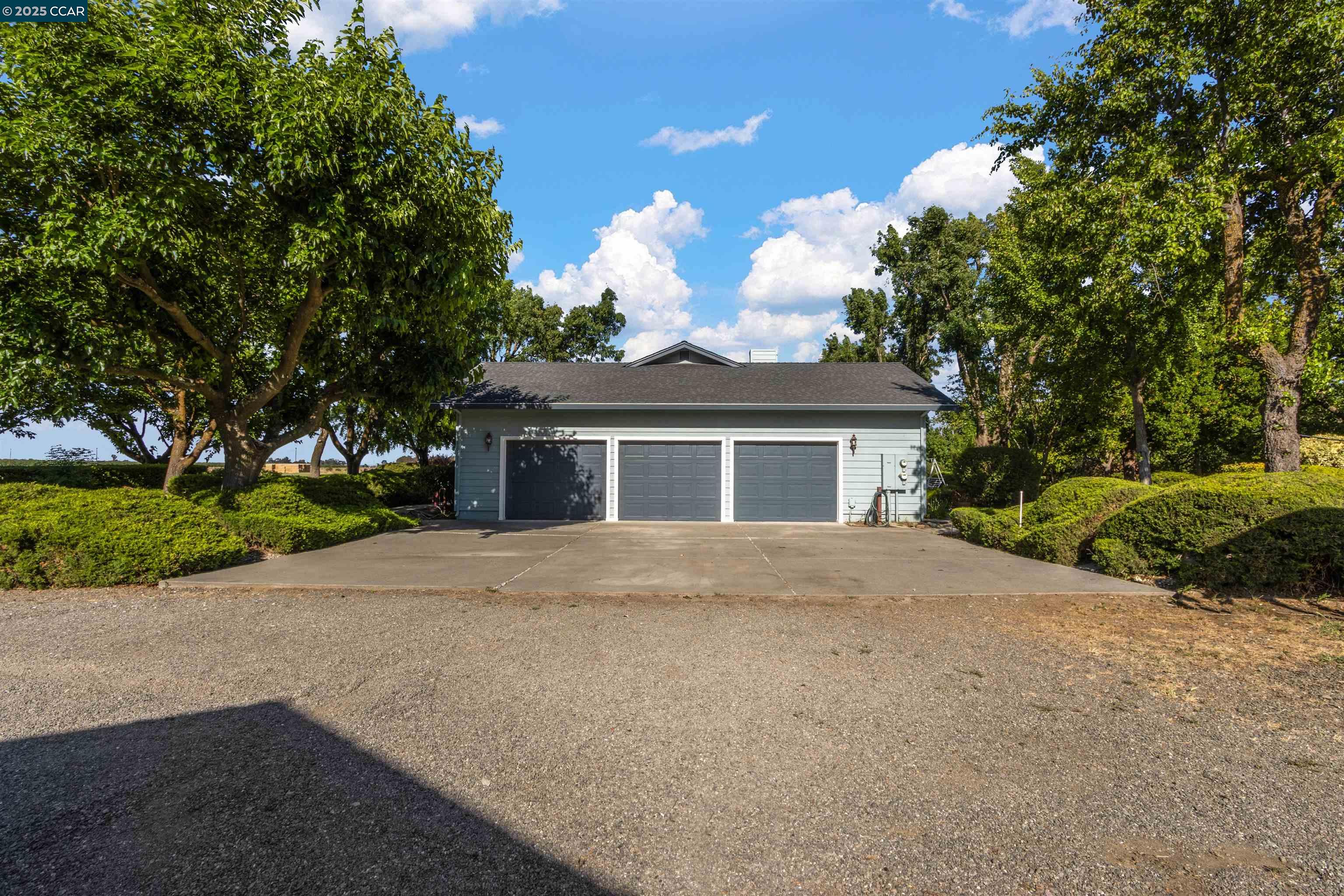 Detail Gallery Image 45 of 60 For 5435 Box R Ranch Rd, Vacaville,  CA 95687 - 4 Beds | 2/2 Baths