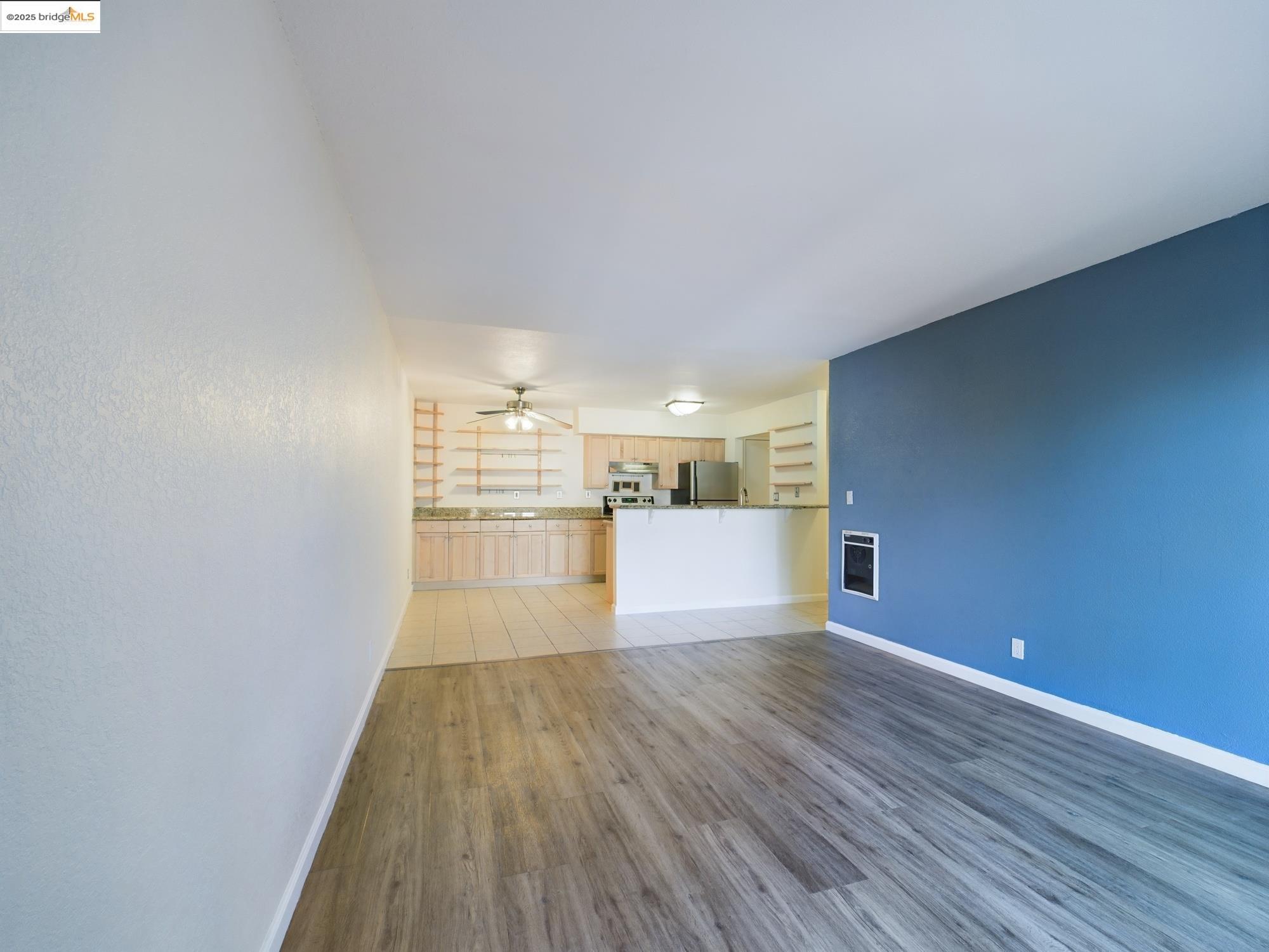 Detail Gallery Image 12 of 27 For 466 Crescent St #102,  Oakland,  CA 94610 - 1 Beds | 1 Baths