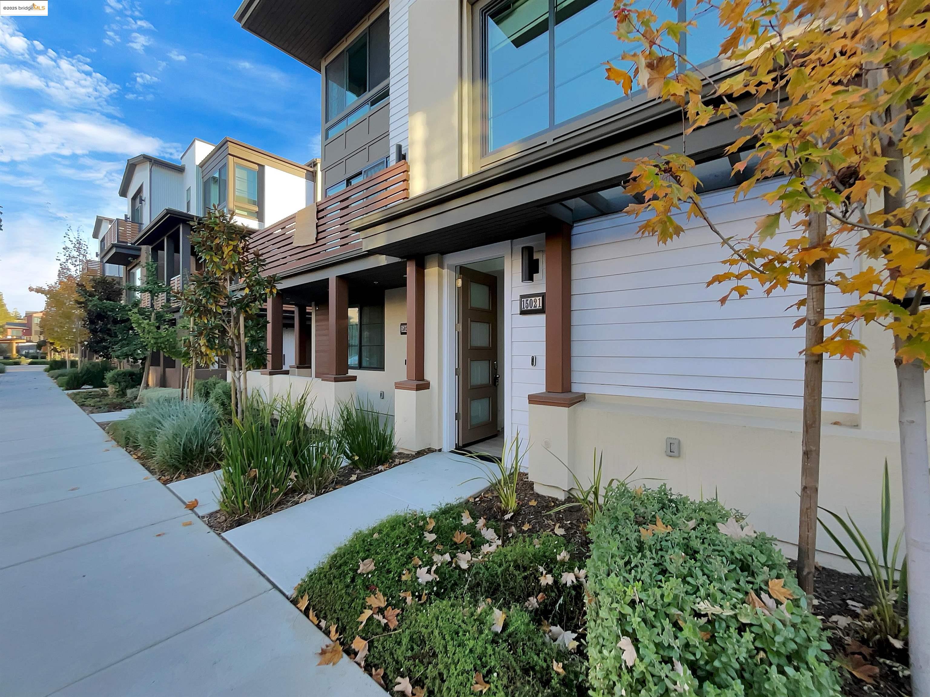 Detail Gallery Image 11 of 35 For 15021 Briggs Ct, Los Gatos,  CA 95032 - 2 Beds | 2/1 Baths