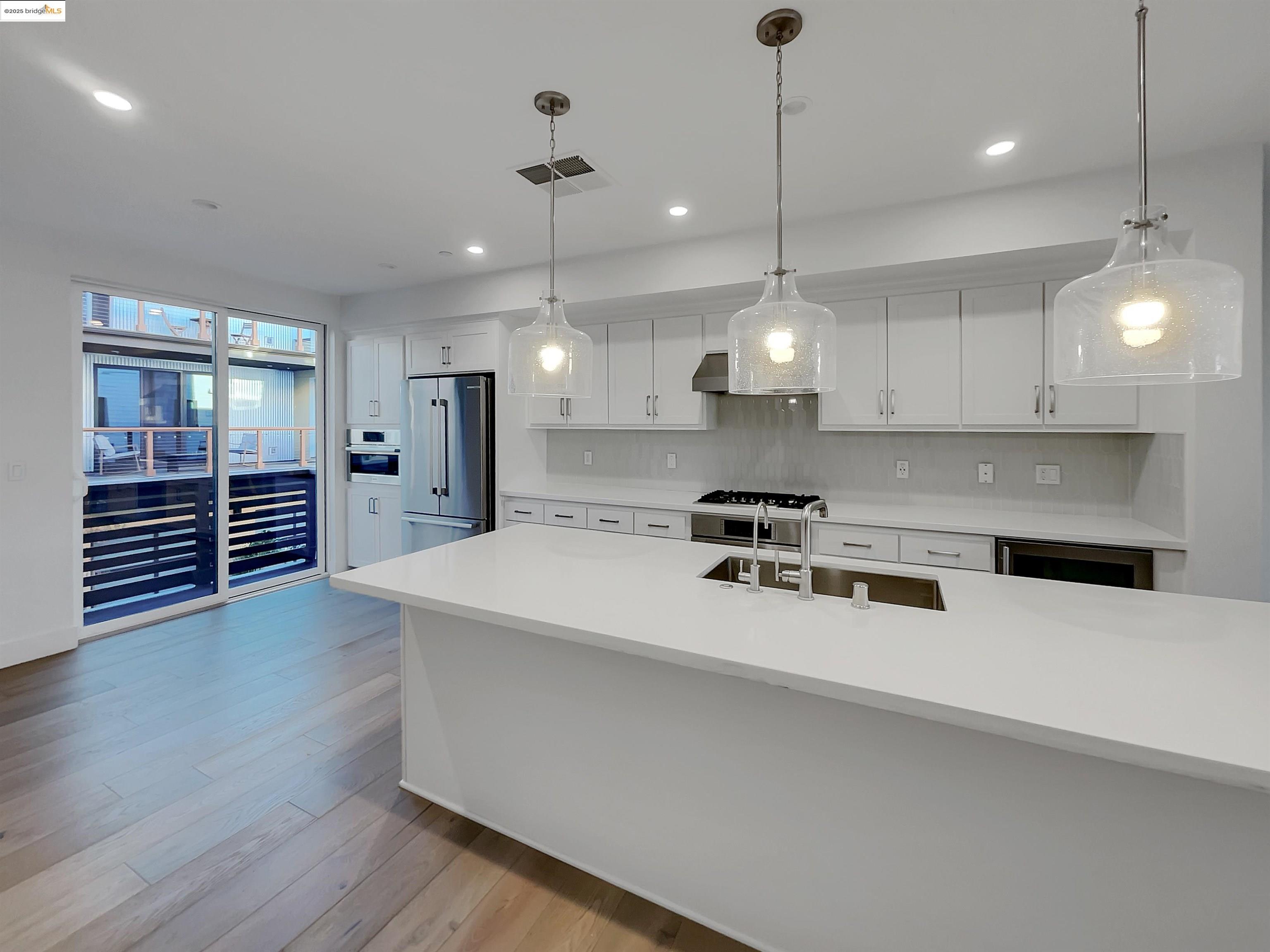 Detail Gallery Image 17 of 35 For 15021 Briggs Ct, Los Gatos,  CA 95032 - 2 Beds | 2/1 Baths