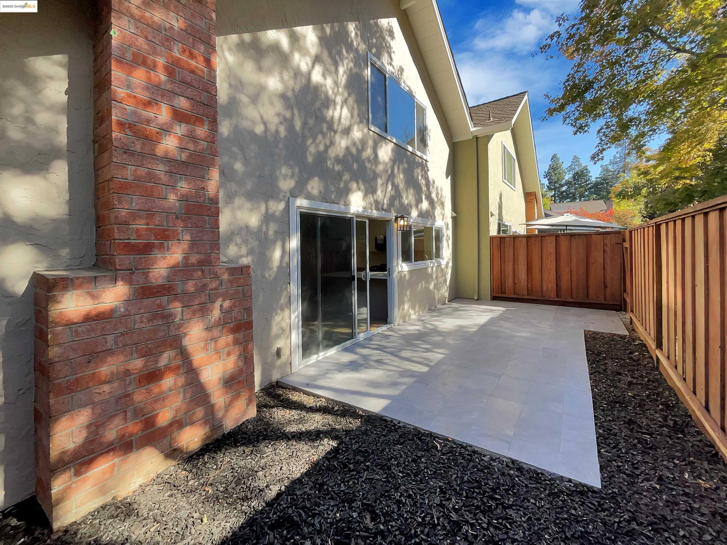 Detail Gallery Image 8 of 35 For 15021 Briggs Ct, Los Gatos,  CA 95032 - 2 Beds | 2/1 Baths