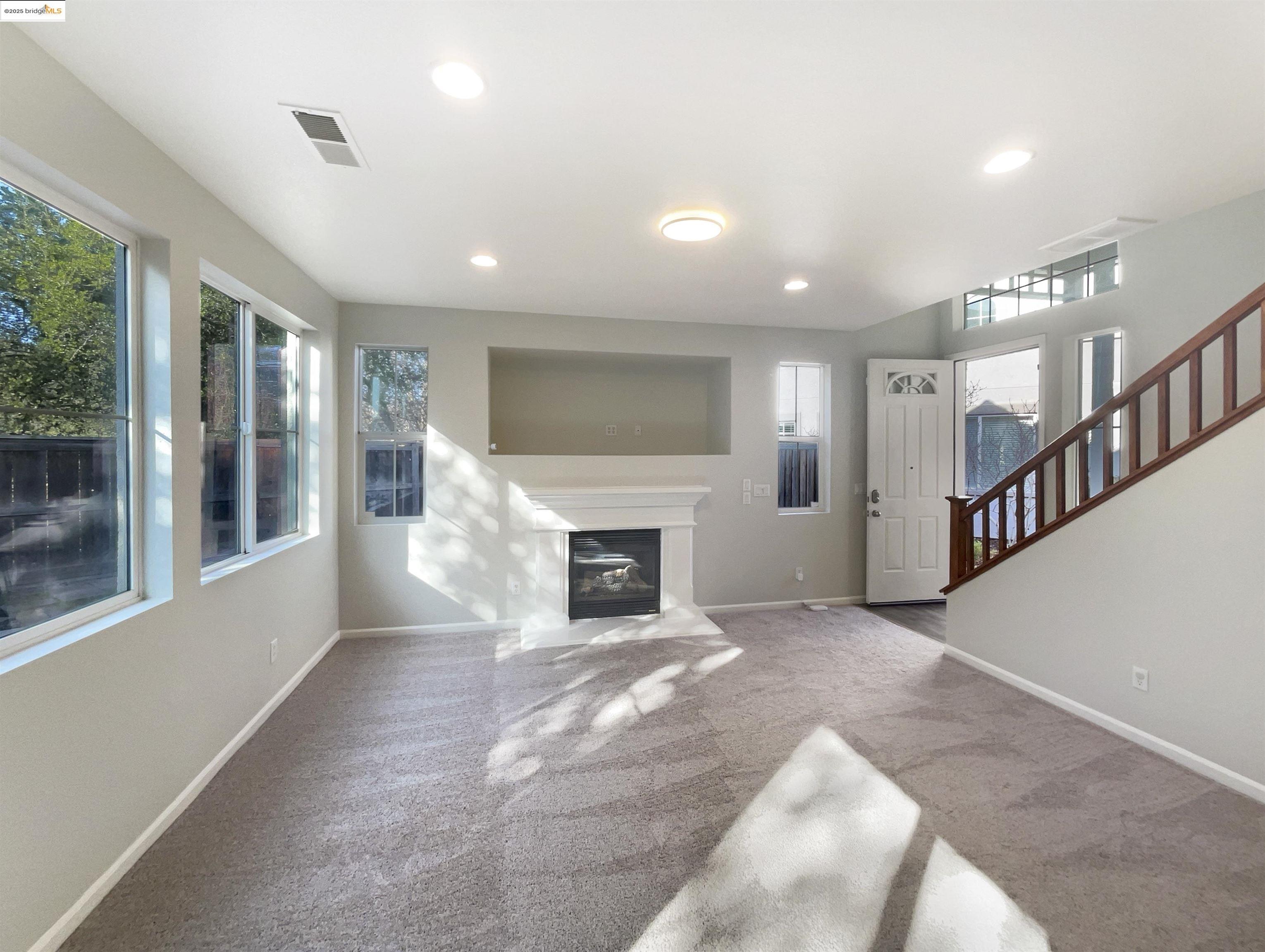 Detail Gallery Image 14 of 27 For 511 Malvasia Ct, Fairfield,  CA 94534 - 3 Beds | 2/1 Baths