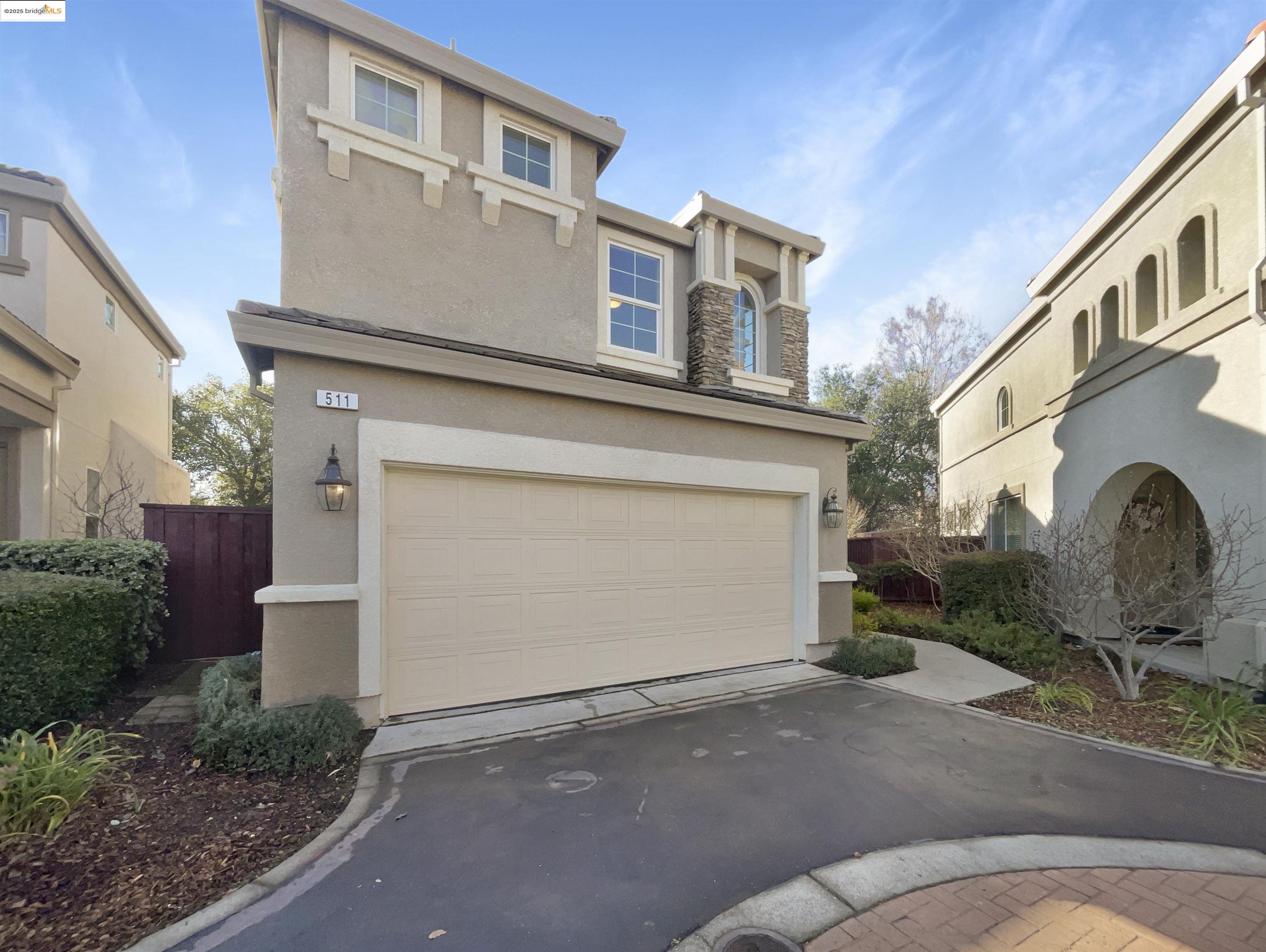 Detail Gallery Image 10 of 27 For 511 Malvasia Ct, Fairfield,  CA 94534 - 3 Beds | 2/1 Baths