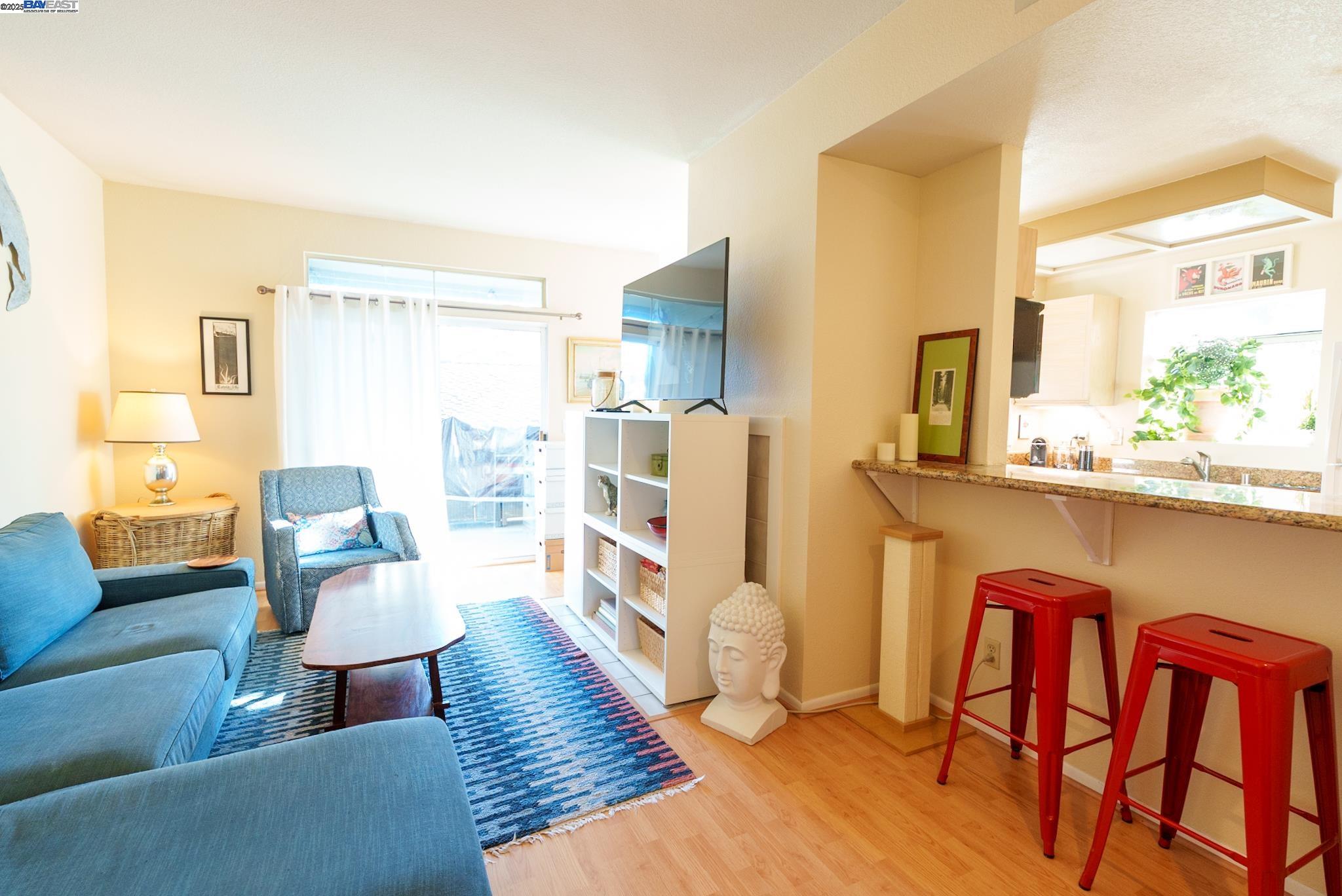 Photo #6: 41082398 Listing 