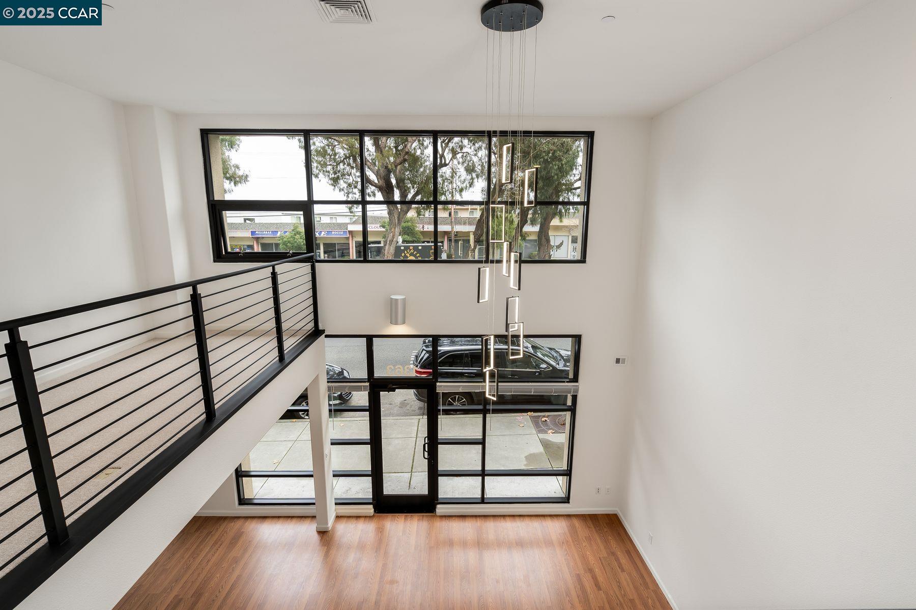 Detail Gallery Image 21 of 56 For 1363 El Camino Real, Millbrae,  CA 94030 - 1 Beds | 1/1 Baths