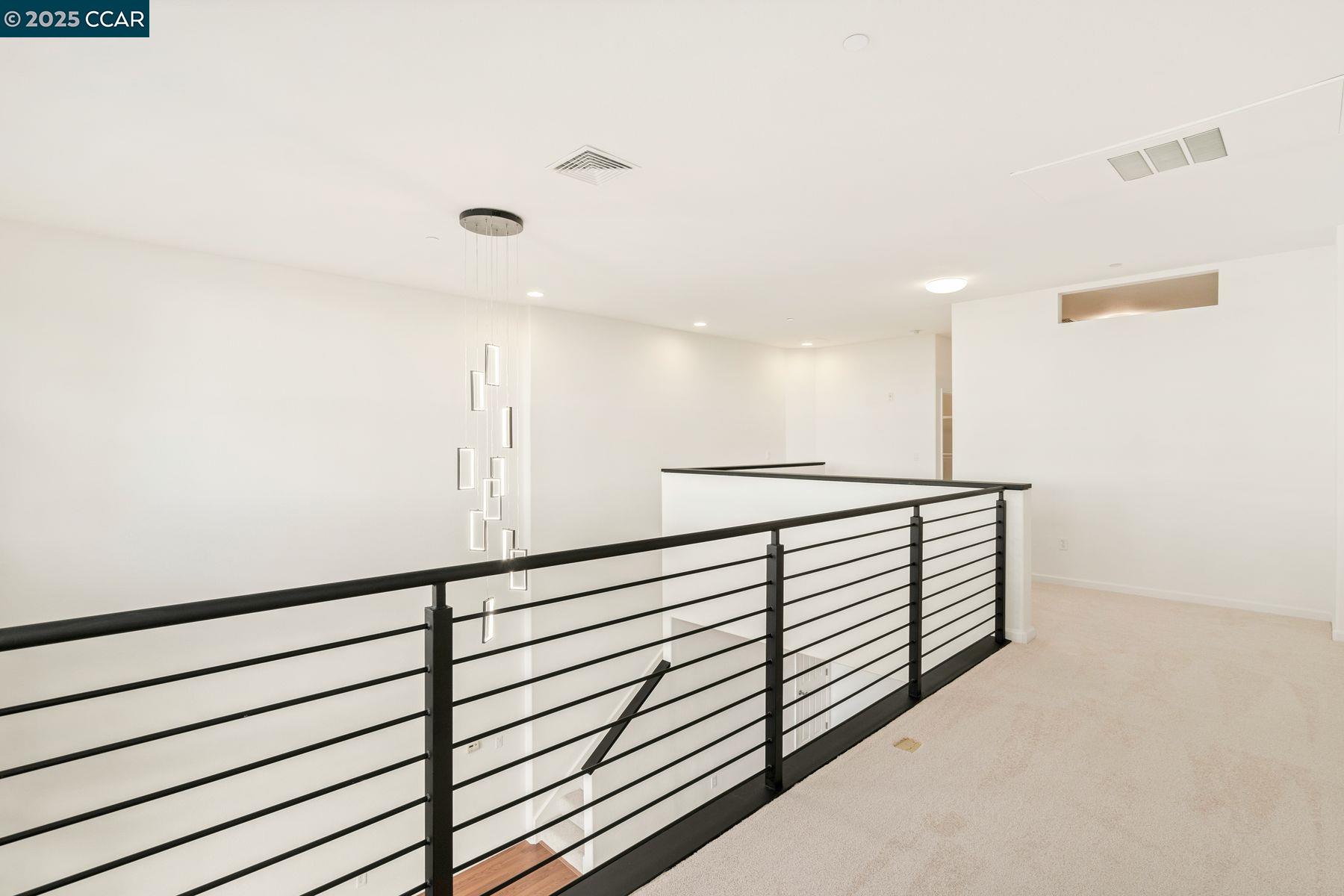 Detail Gallery Image 30 of 56 For 1363 El Camino Real, Millbrae,  CA 94030 - 1 Beds | 1/1 Baths