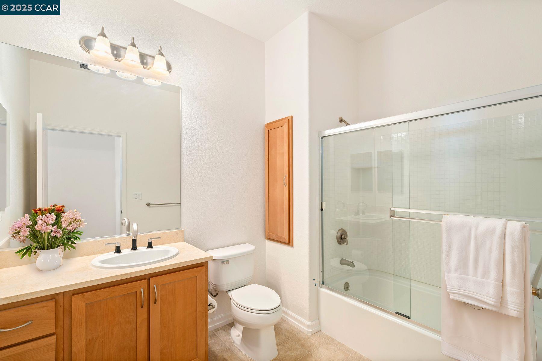 Detail Gallery Image 34 of 56 For 1363 El Camino Real, Millbrae,  CA 94030 - 1 Beds | 1/1 Baths