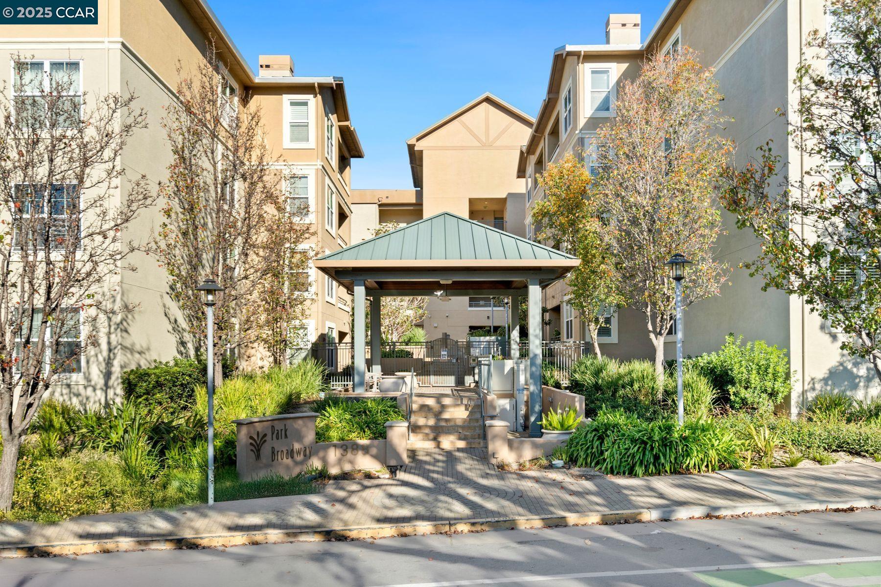 Detail Gallery Image 41 of 56 For 1363 El Camino Real, Millbrae,  CA 94030 - 1 Beds | 1/1 Baths