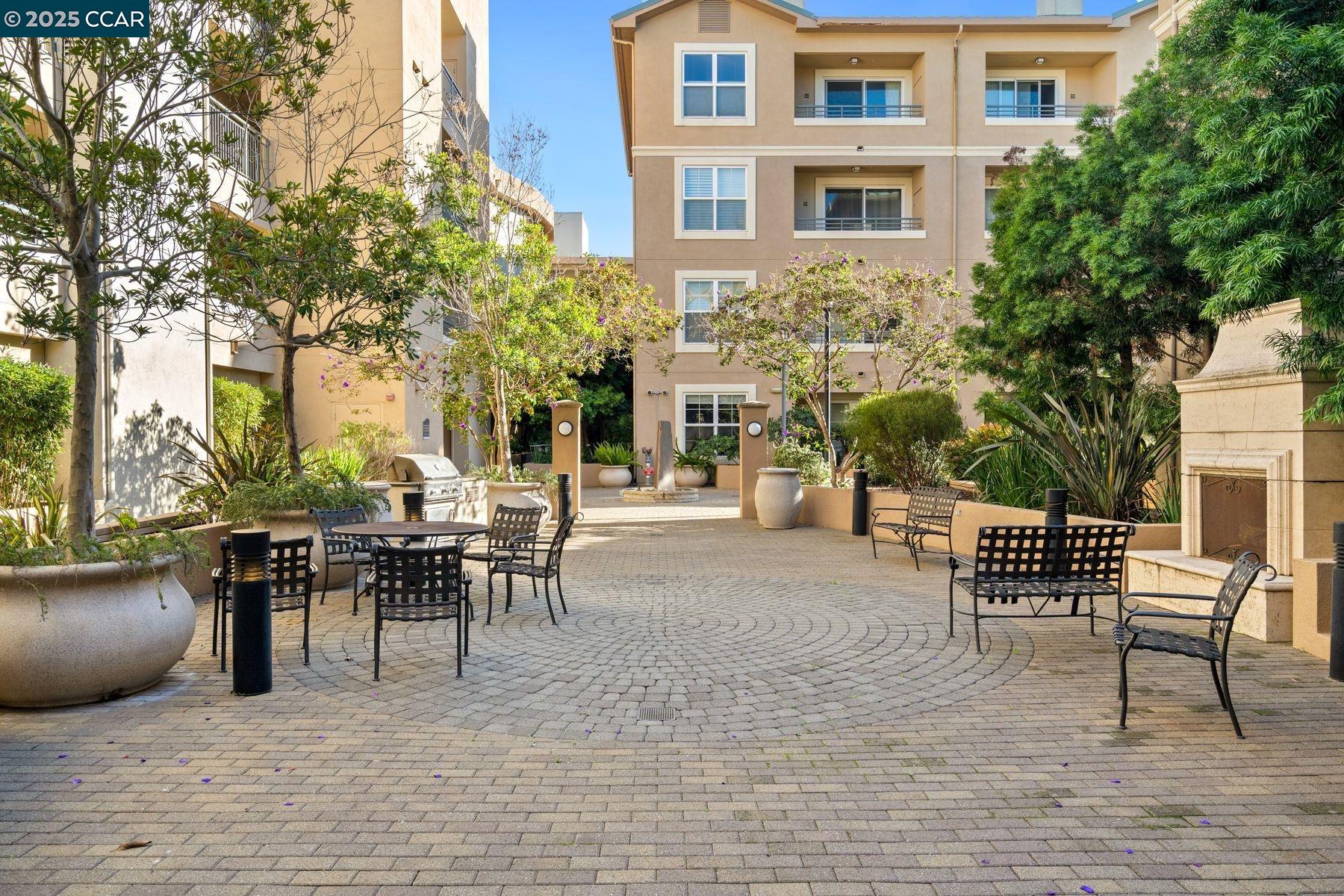 Detail Gallery Image 44 of 56 For 1363 El Camino Real, Millbrae,  CA 94030 - 1 Beds | 1/1 Baths
