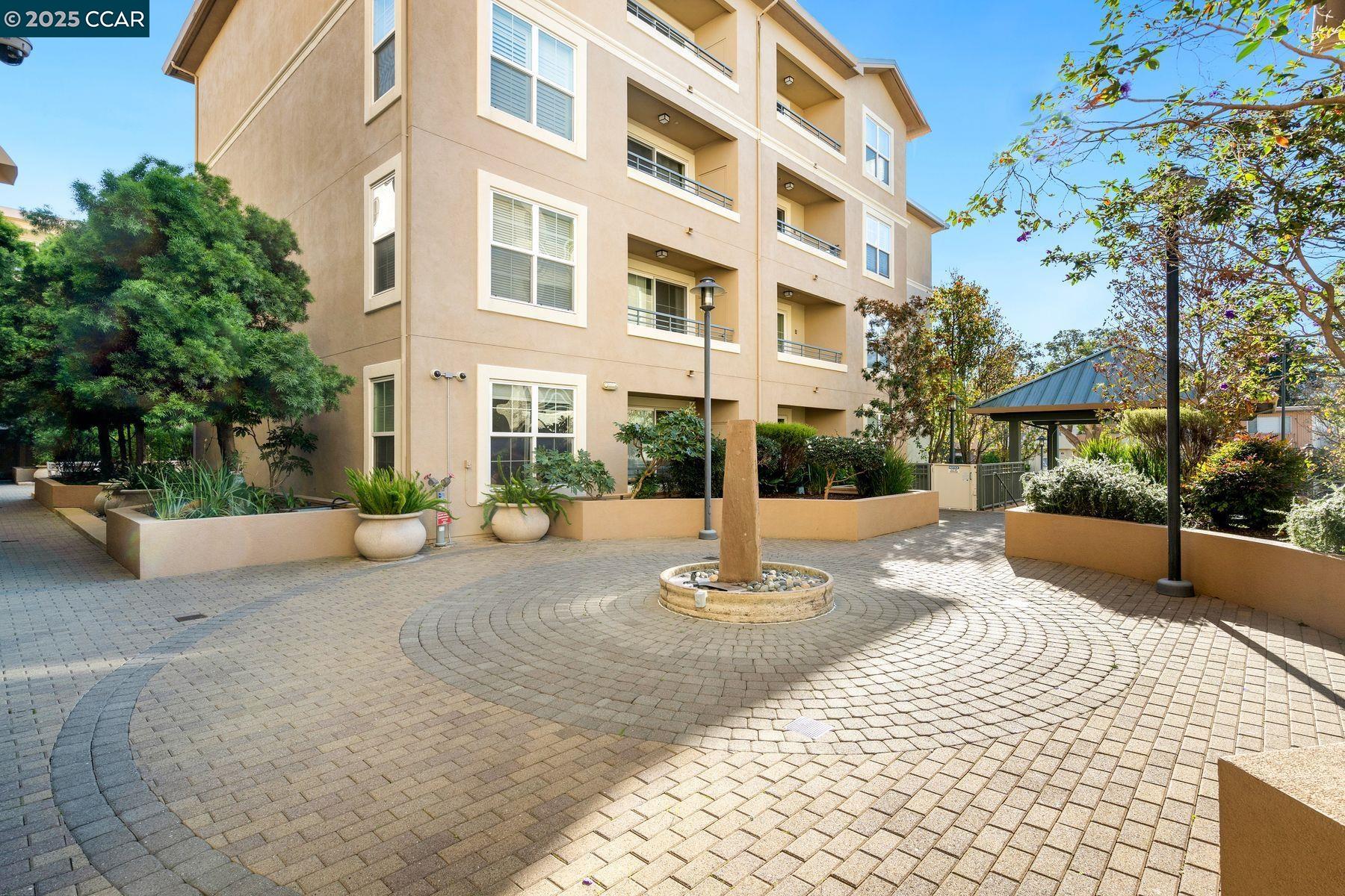 Detail Gallery Image 47 of 56 For 1363 El Camino Real, Millbrae,  CA 94030 - 1 Beds | 1/1 Baths