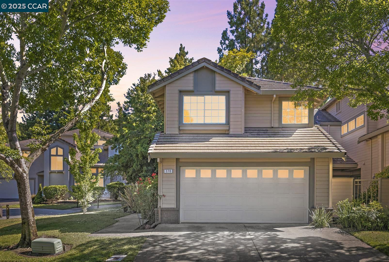 Detail Gallery Image 1 of 1 For 178 Caprice Cir, Hercules,  CA 94547 - 3 Beds | 2/1 Baths