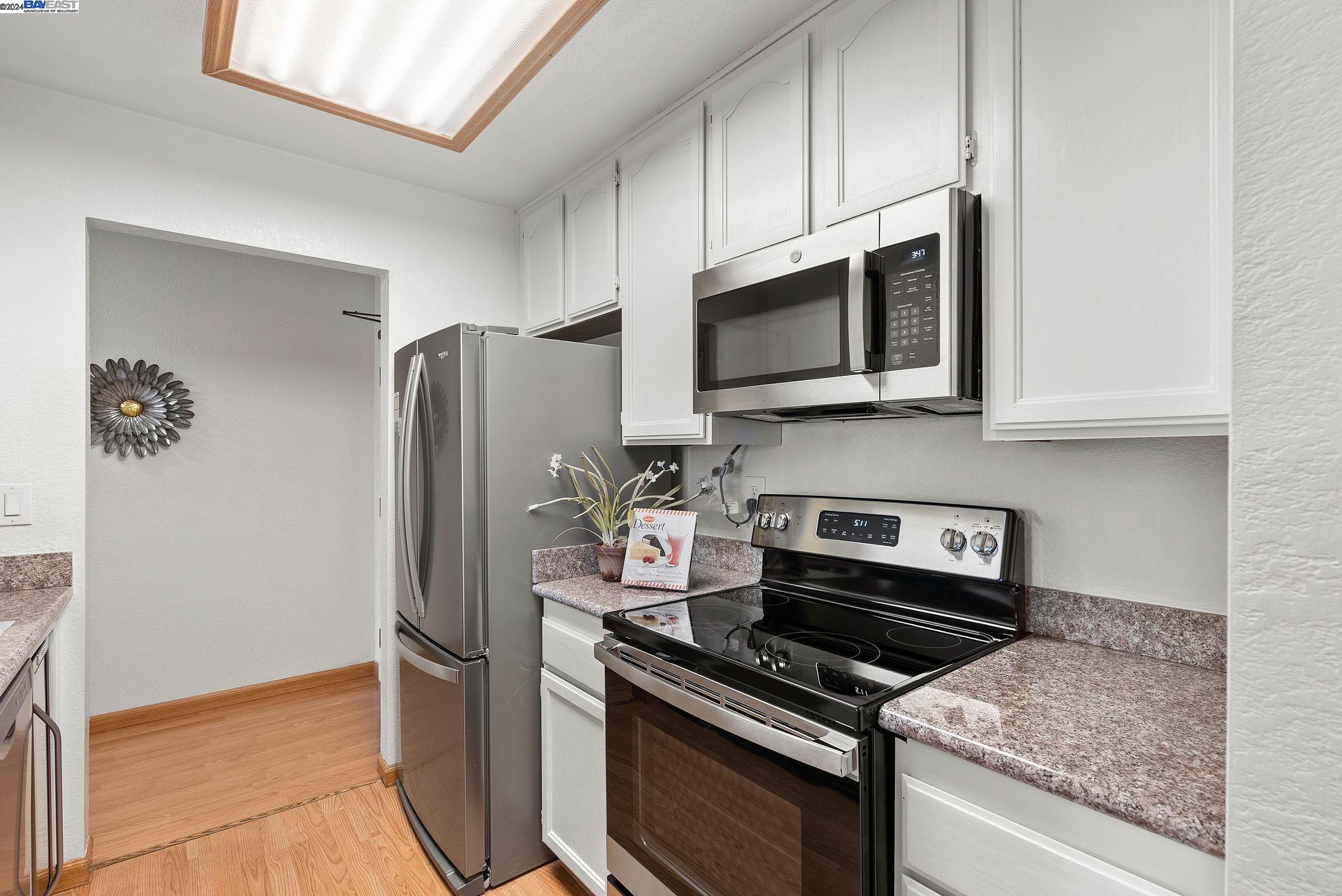 39931 Cedar Blvd # 216, Newark, California 94560, 2 Bedrooms Bedrooms, 4 Rooms Rooms,2 BathroomsBathrooms,Residential,For Sale,39931 Cedar Blvd # 216,41082420