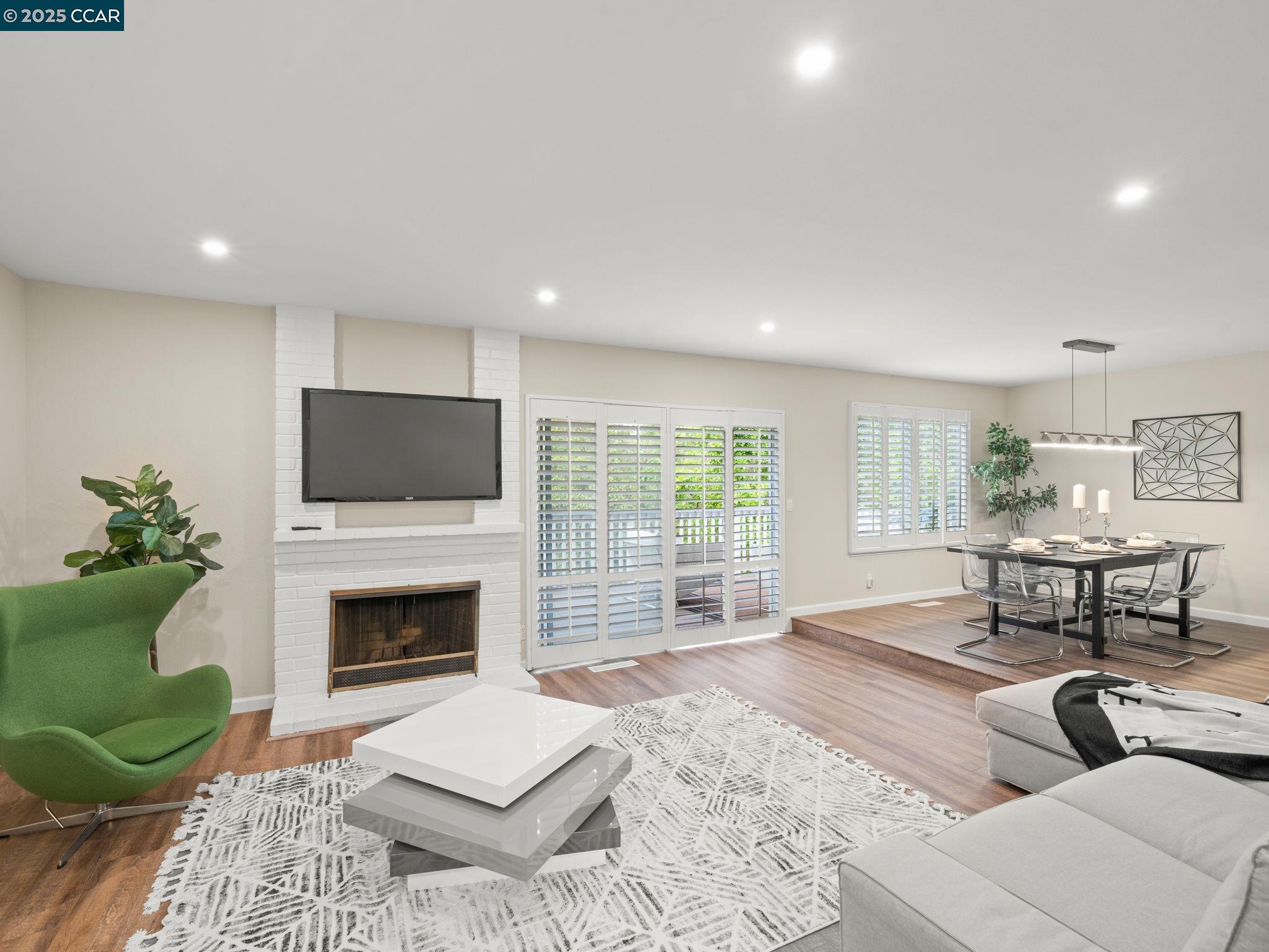 Photo #4: 41082429 Listing 