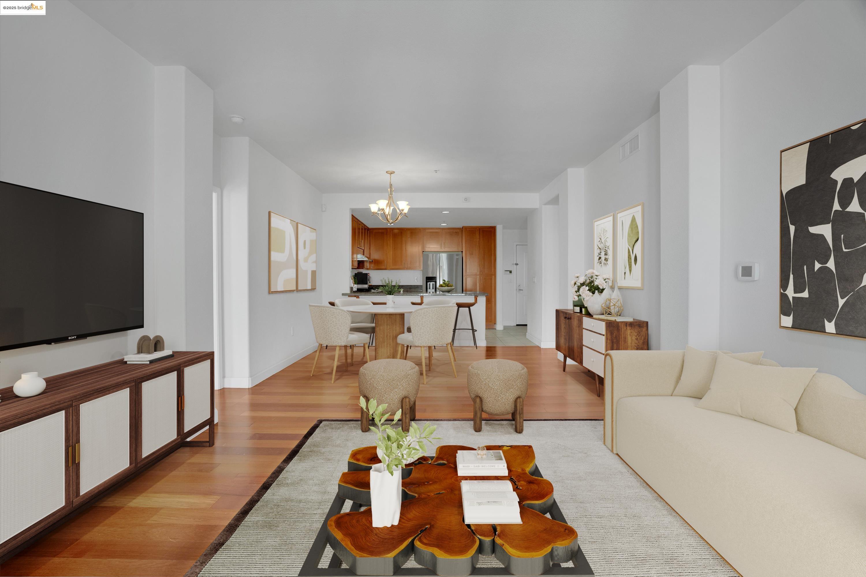 423 7Th St # 302, Oakland, California 94607, 2 Bedrooms Bedrooms, 5 Rooms Rooms,2 BathroomsBathrooms,Residential,For Sale,423 7Th St # 302,41082453