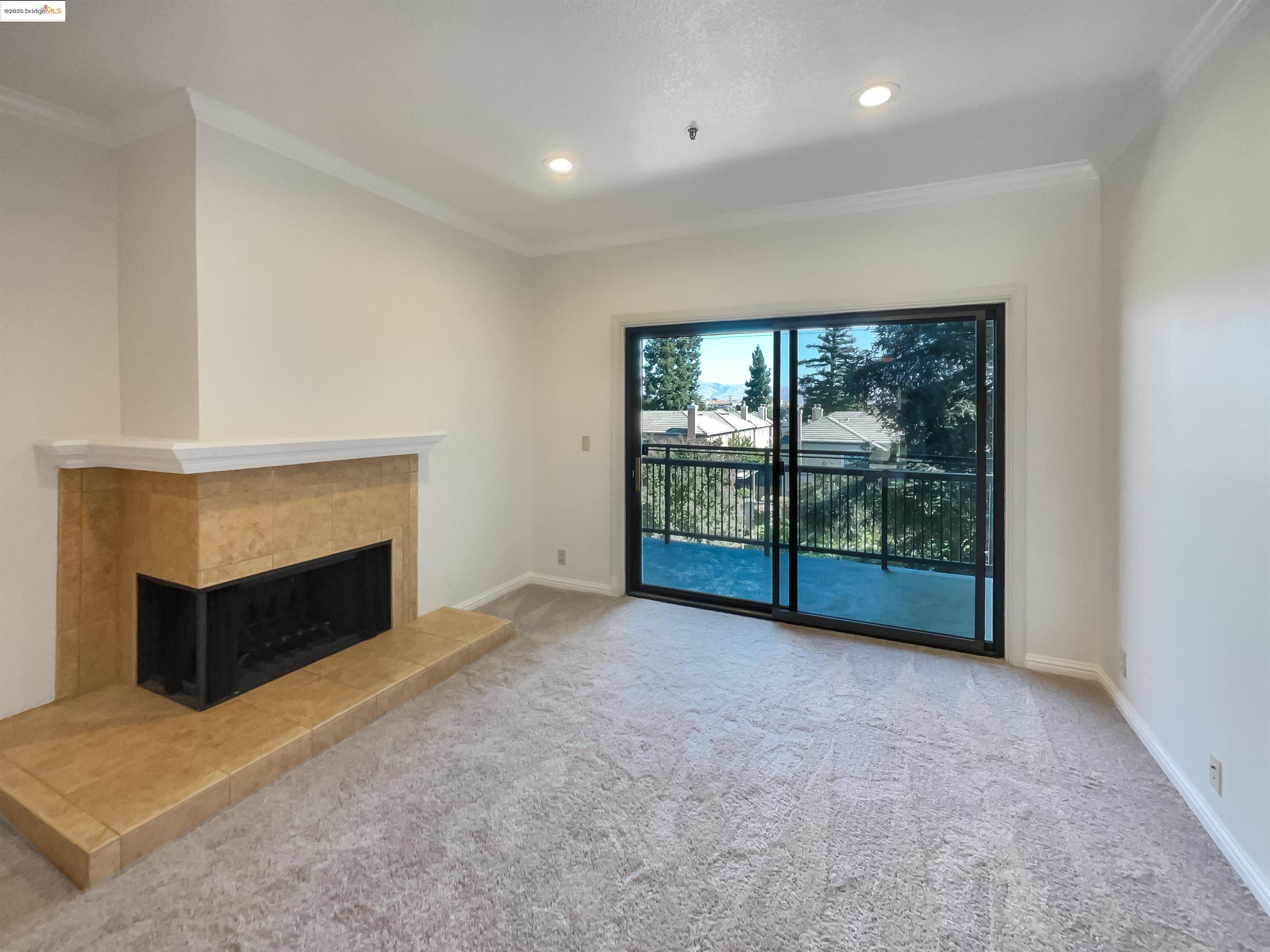 Detail Gallery Image 11 of 20 For 2200 Agnew Rd #212,  Santa Clara,  CA 95054 - 2 Beds | 2 Baths
