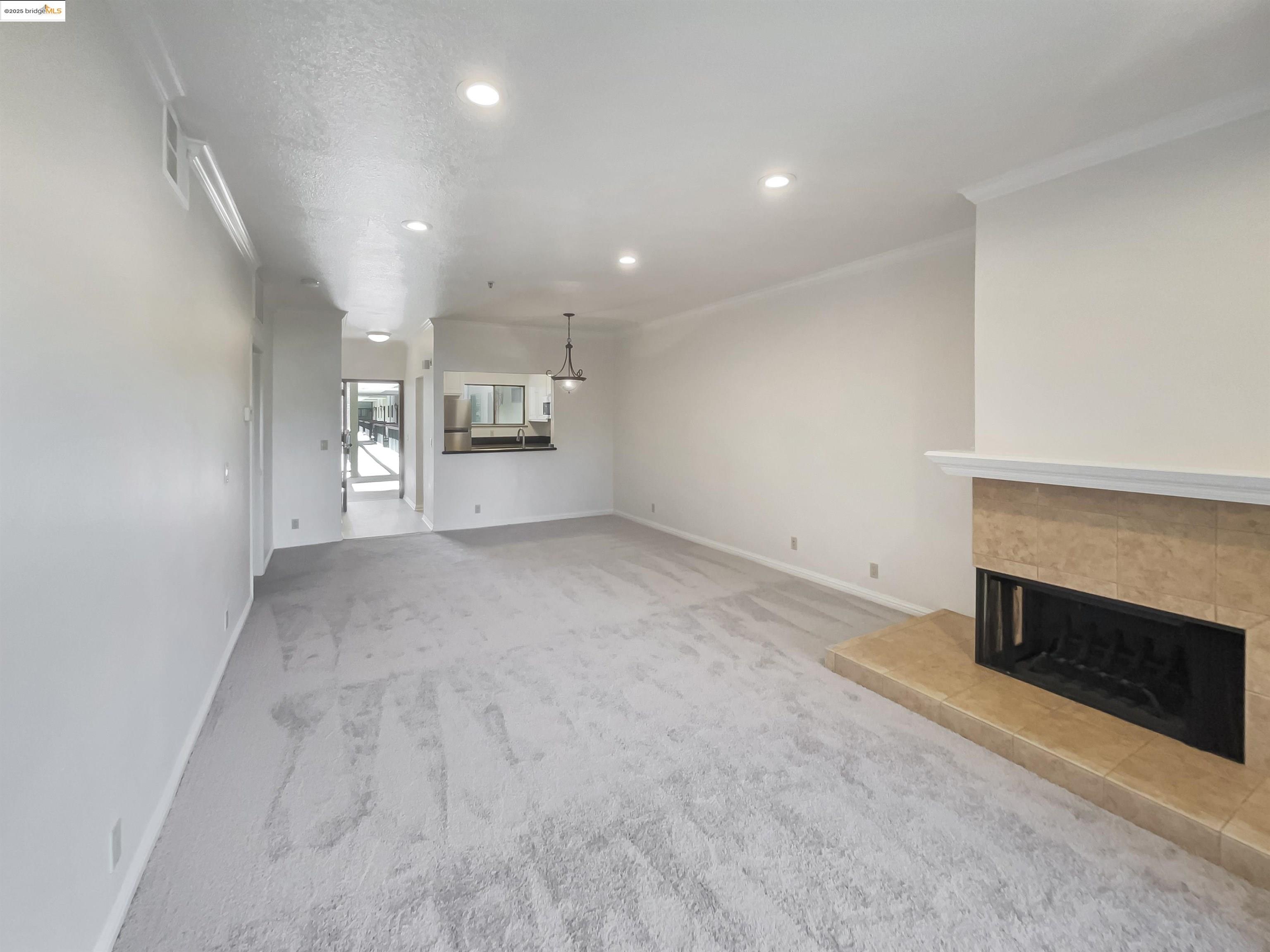 Detail Gallery Image 12 of 20 For 2200 Agnew Rd #212,  Santa Clara,  CA 95054 - 2 Beds | 2 Baths