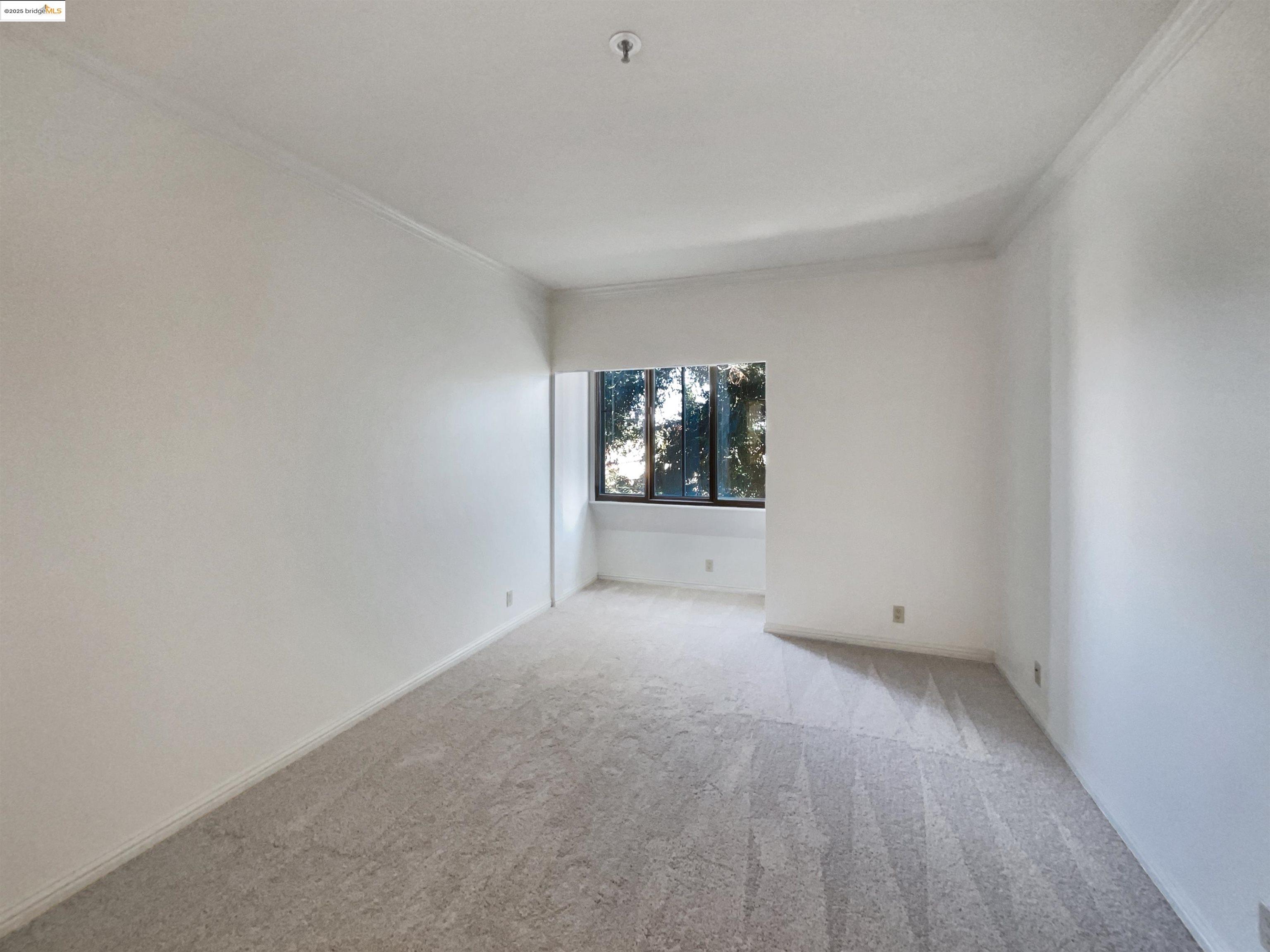 Detail Gallery Image 5 of 24 For 2200 Agnew Rd #212,  Santa Clara,  CA 95054 - 2 Beds | 2 Baths