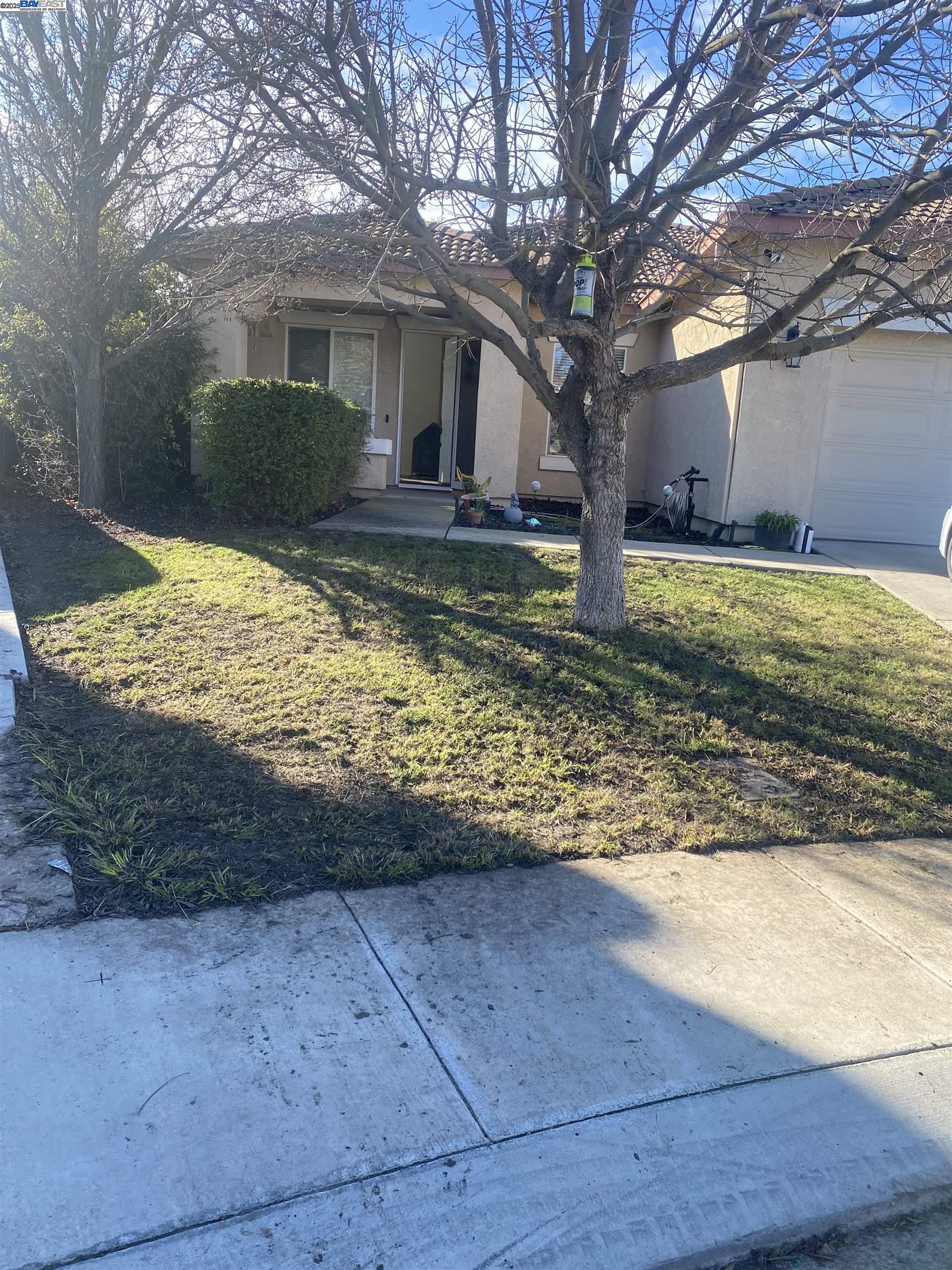 Detail Gallery Image 15 of 54 For 10937 Sea Cliff. Ct, Stockton,  CA 95209 - 4 Beds | 2 Baths