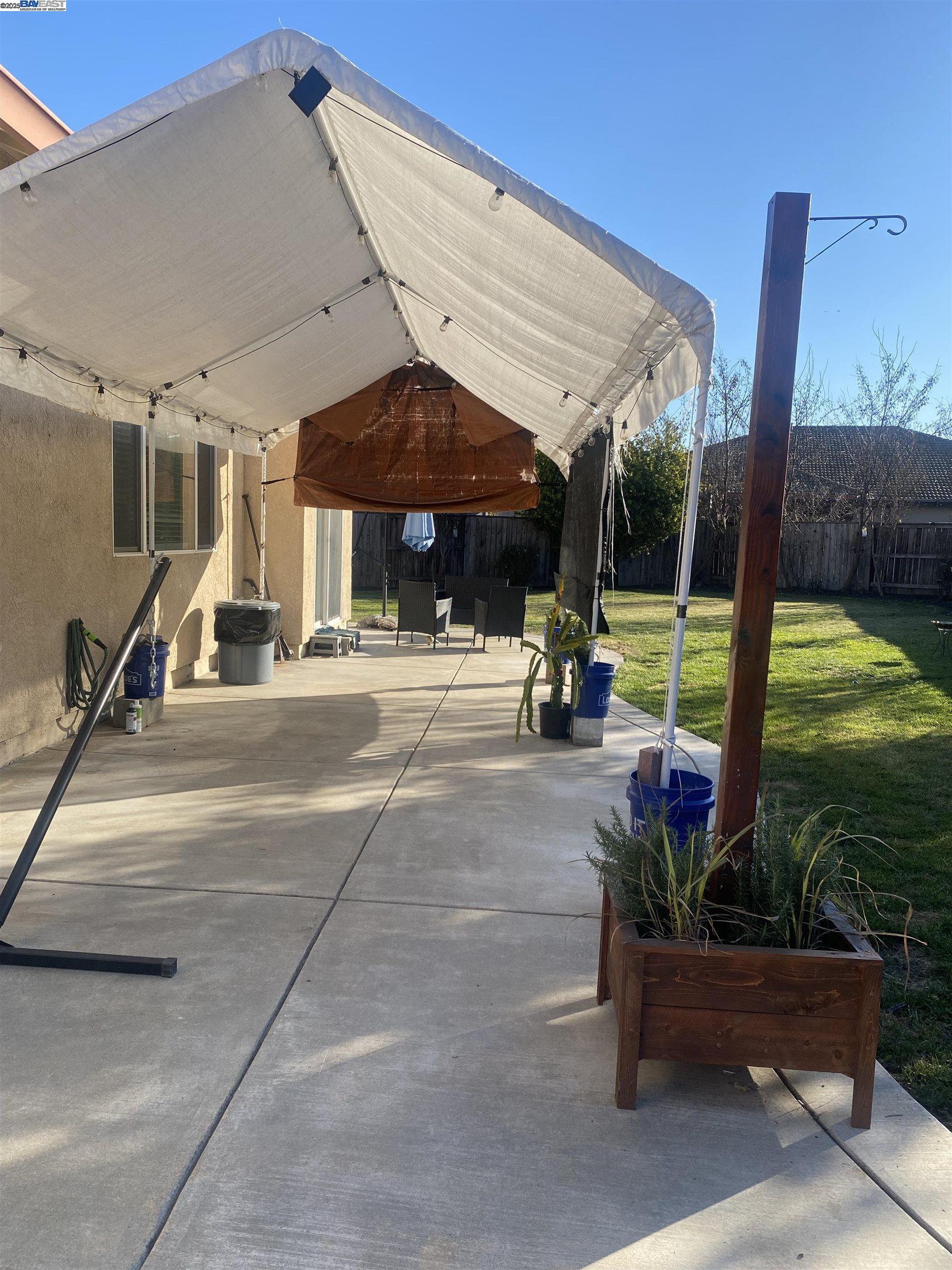 Detail Gallery Image 52 of 54 For 10937 Sea Cliff. Ct, Stockton,  CA 95209 - 4 Beds | 2 Baths