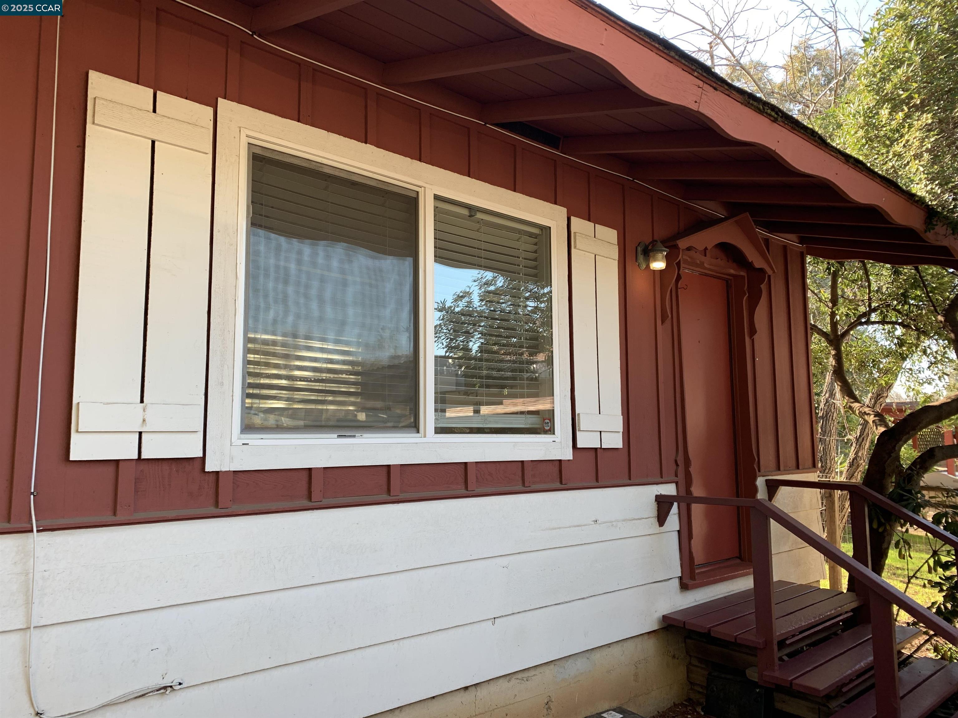 Detail Gallery Image 2 of 9 For 1730 6th St, Concord,  CA 94519 - 0 Beds | 1 Baths