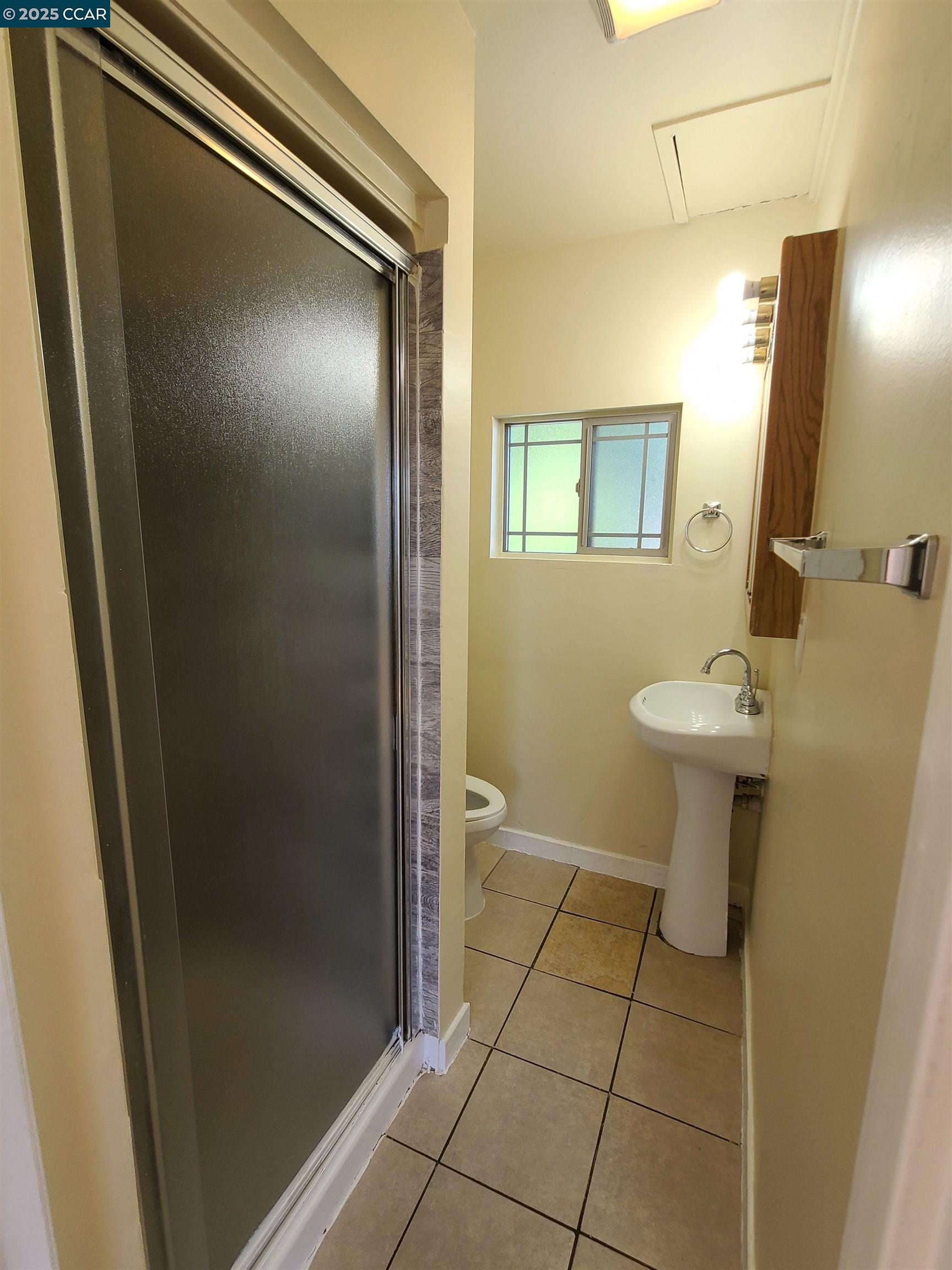 Detail Gallery Image 3 of 3 For 2347 Roosevelt, Richmond,  CA 94804 - 0 Beds | 1 Baths