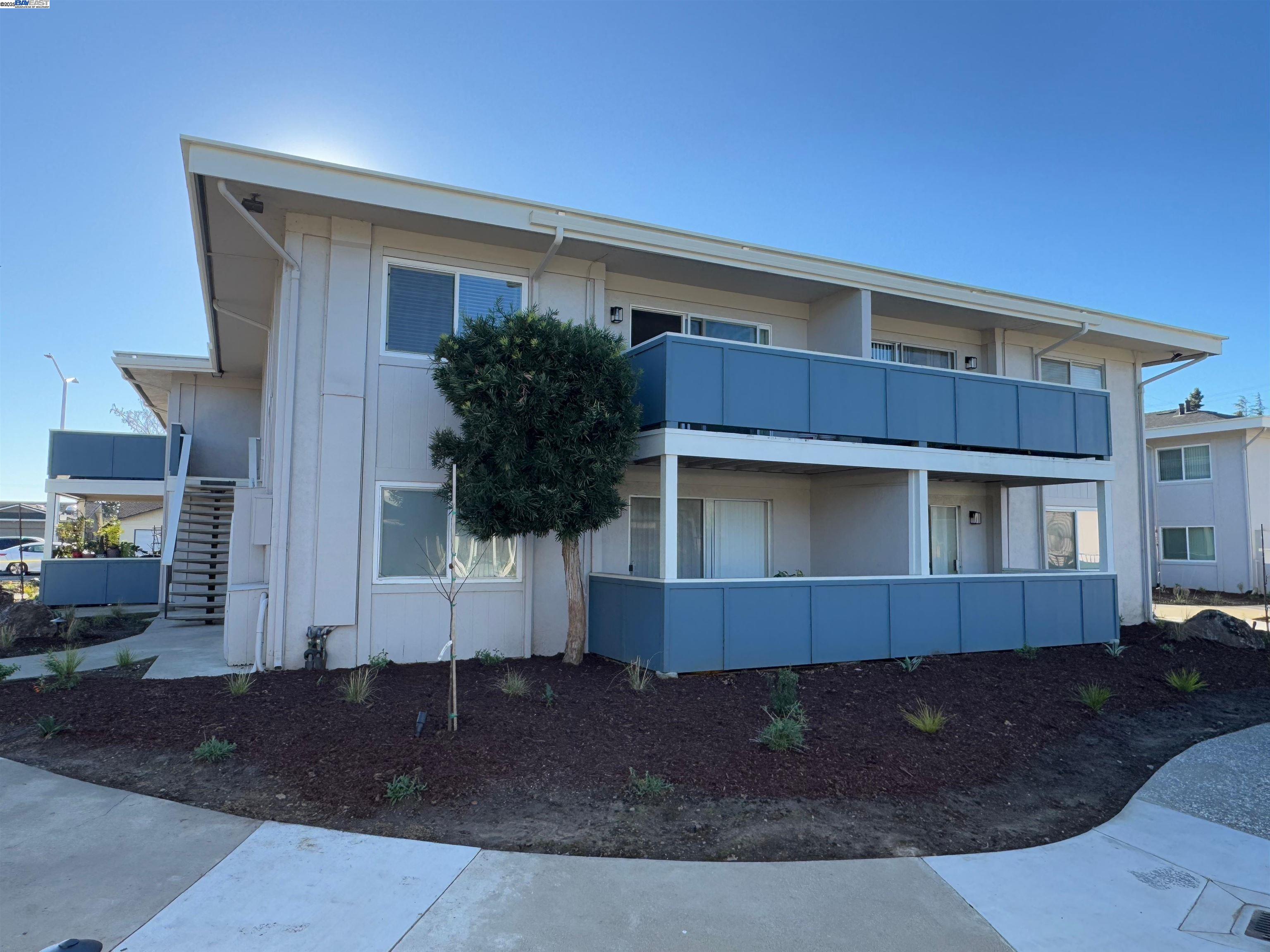 More Details about MLS # 41082540 : 38228 PASEO PADRE PKWY # 9