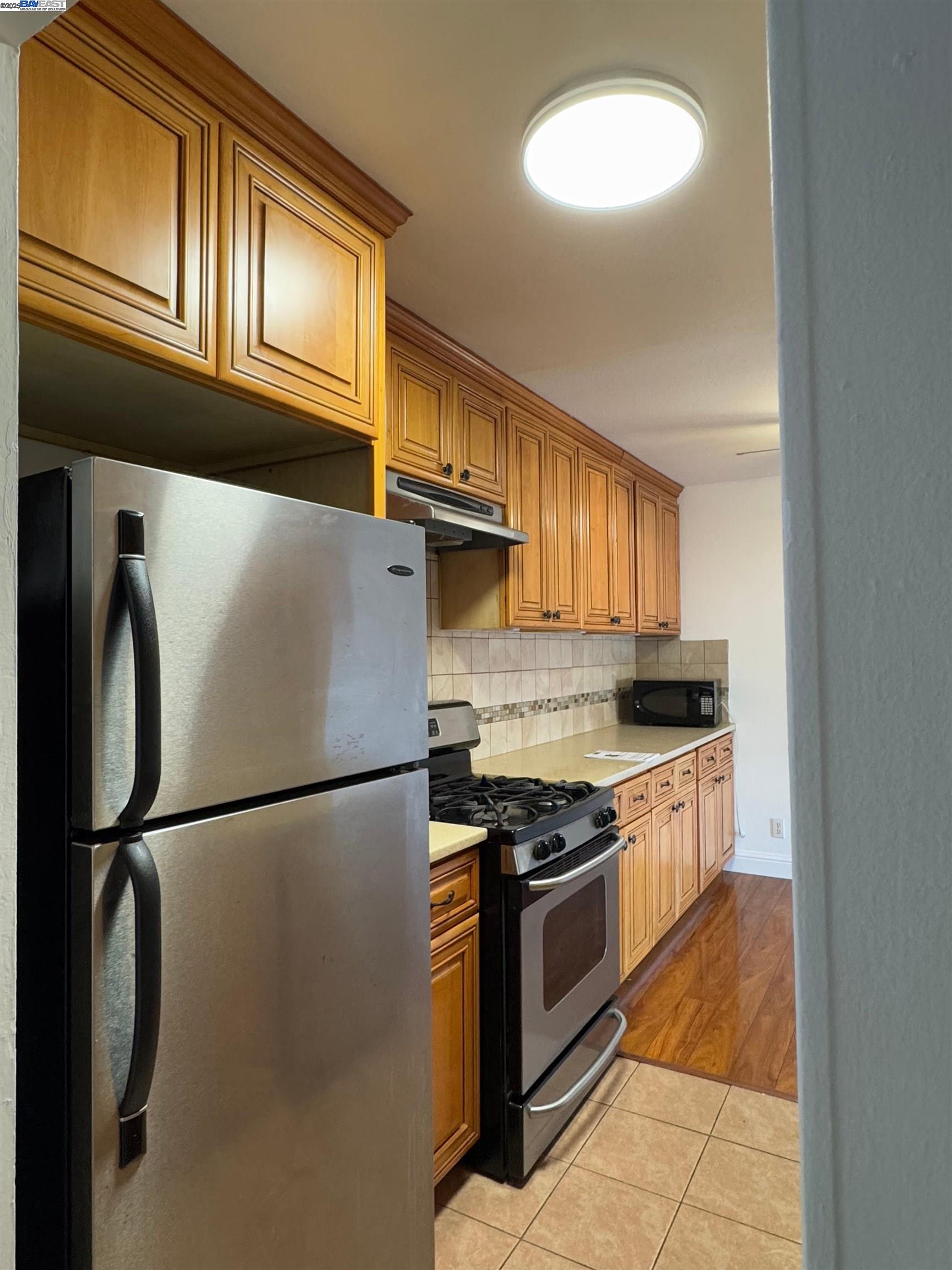 Photo #2: 41082540 Listing 