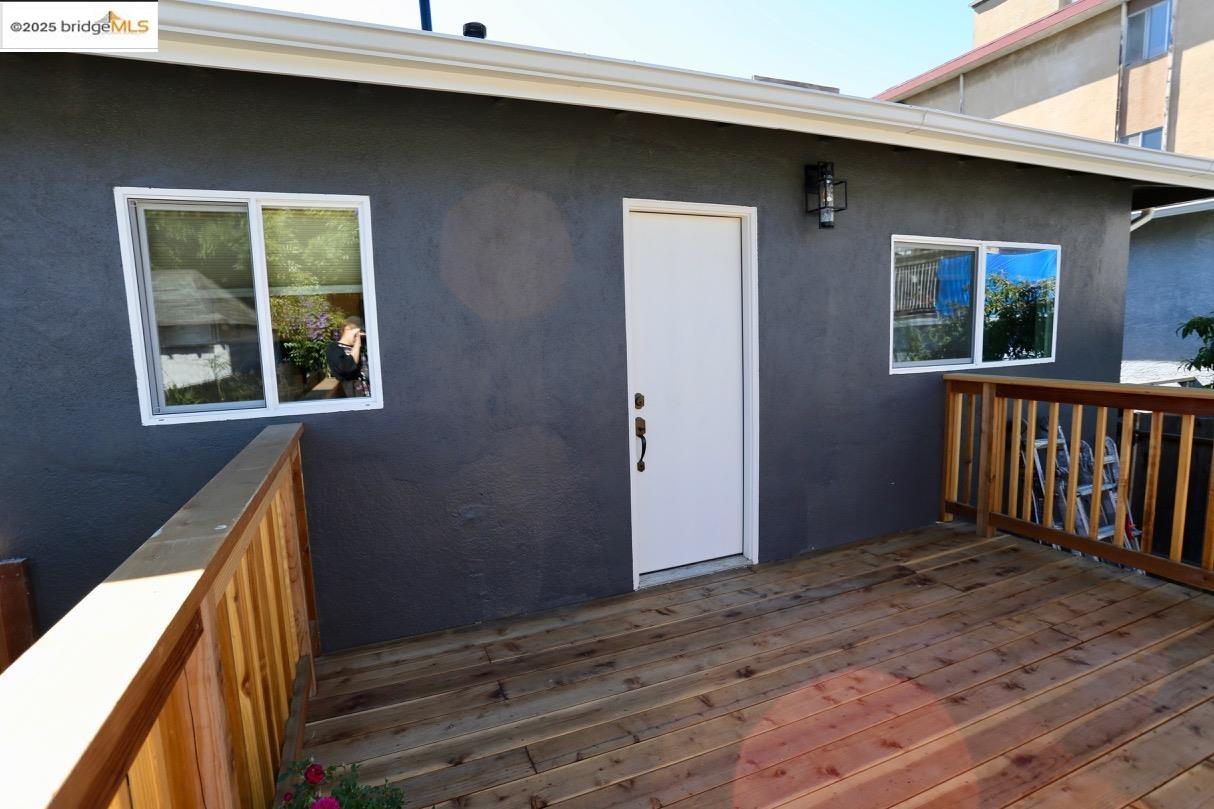 2594 Fruitvale Ave, Oakland, California 94601, 2 Bedrooms Bedrooms, 4 Rooms Rooms,1 BathroomBathrooms,Residential,For Sale,2594 Fruitvale Ave,41082569