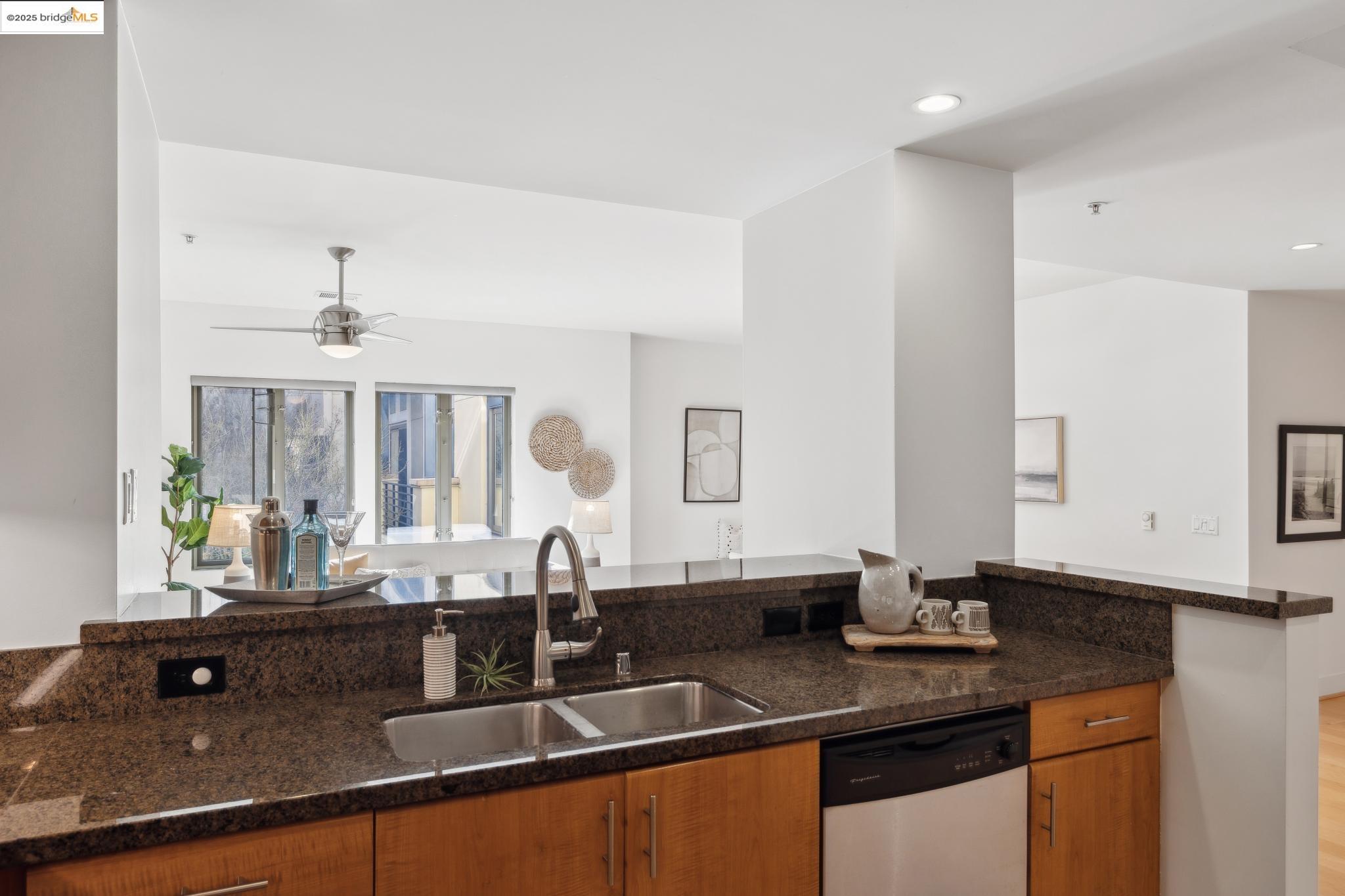 Photo #4: 41082622 Listing 