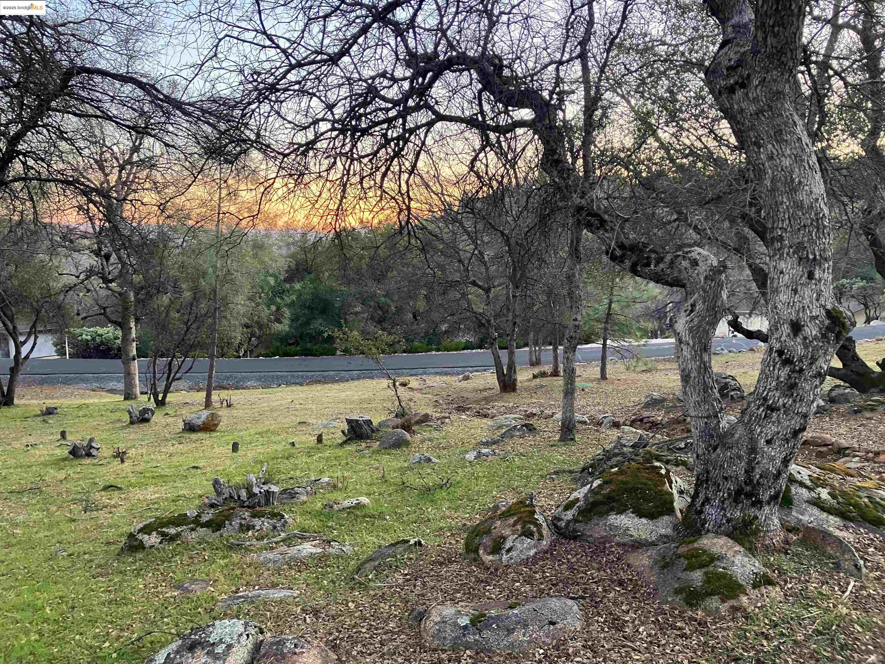 Detail Gallery Image 5 of 11 For 13965 Stanton Circle, Sonora,  CA 95370-0000 - – Beds | – Baths