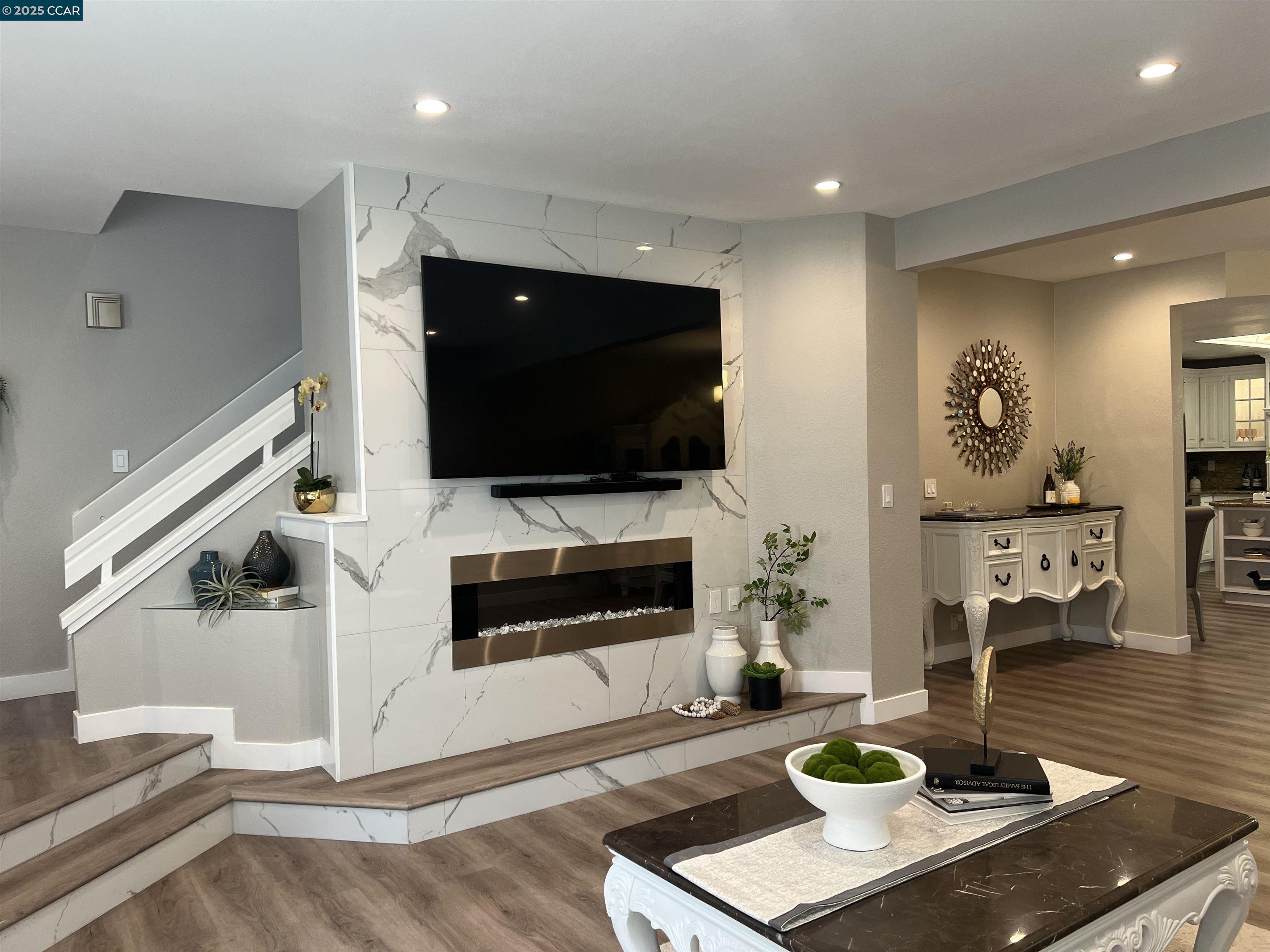 Photo #3: 41082685 Listing 