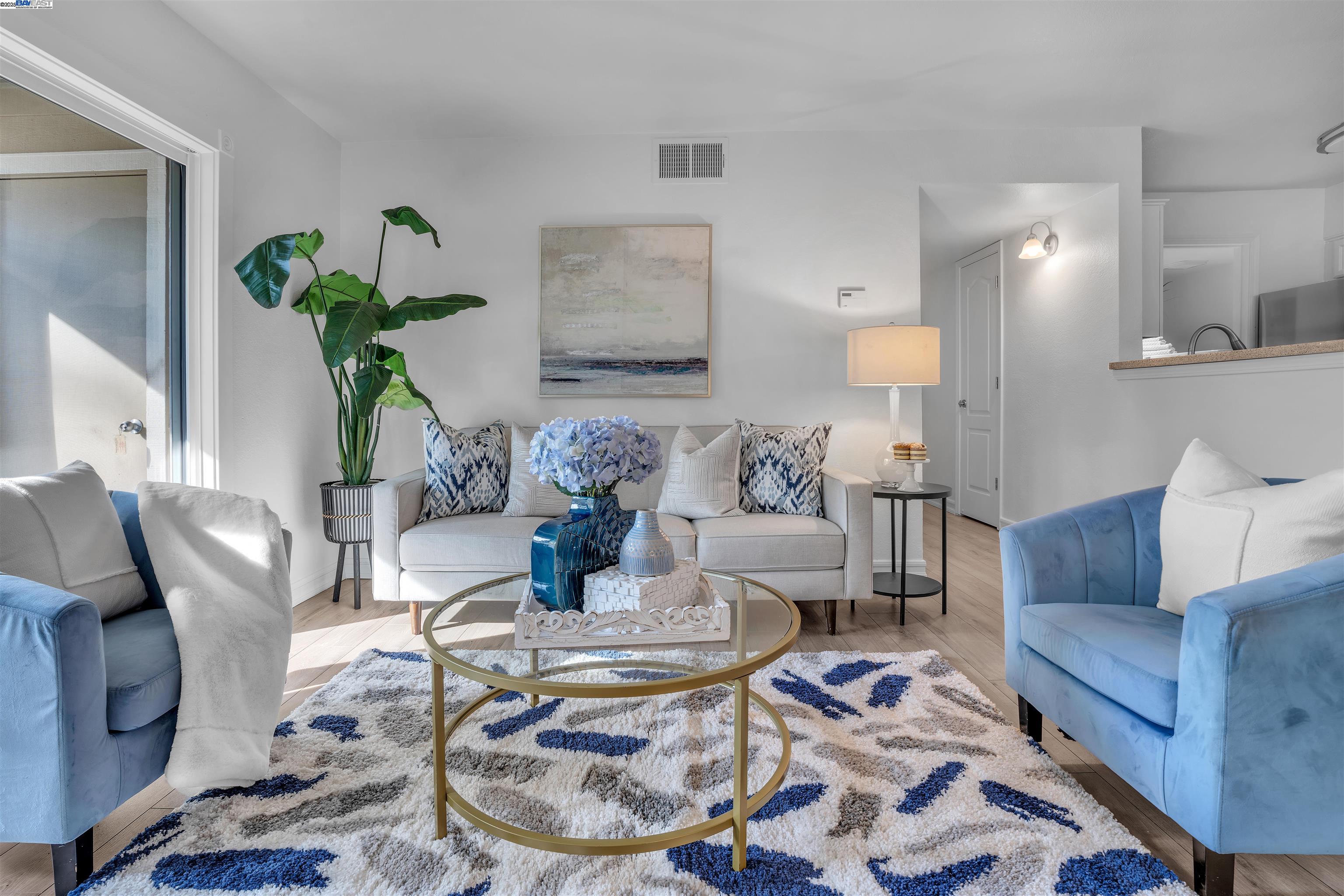 Photo #6: 41082723 Listing 